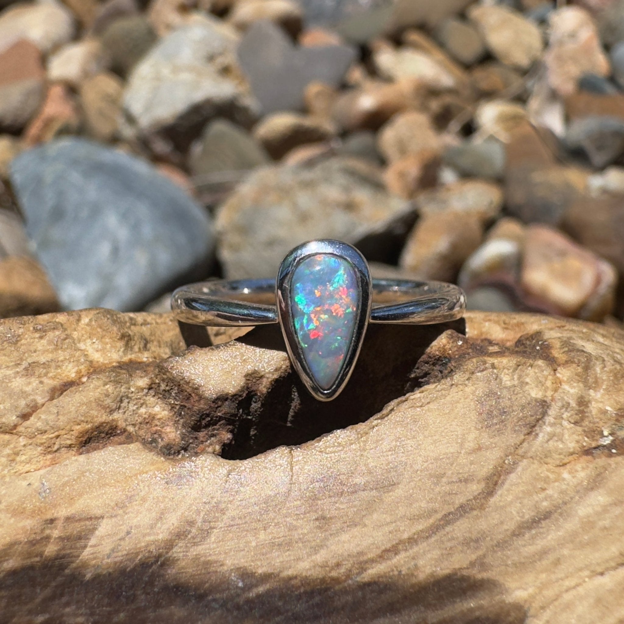 Barossa Fire Field – 0.6ct Lightning Ridge Opal 925 Silver Ring