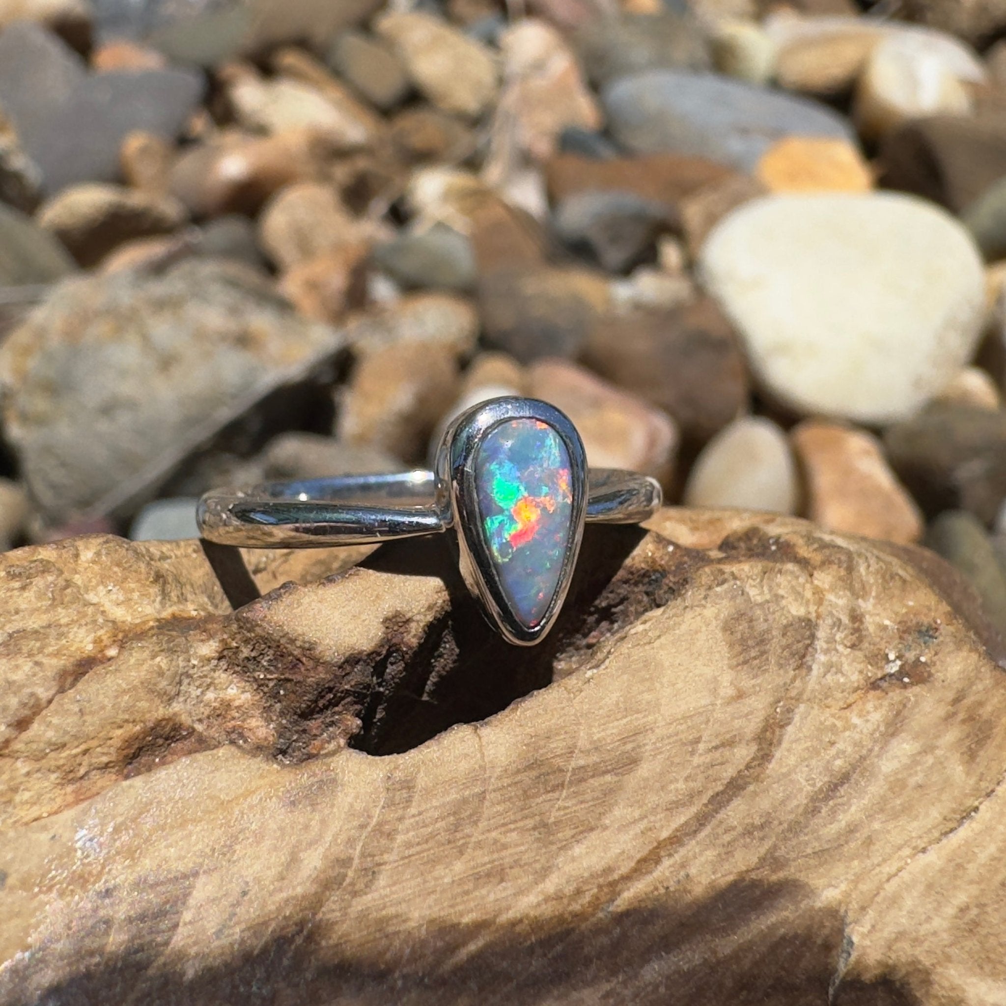 Barossa Fire Field – 0.6ct Lightning Ridge Opal 925 Silver Ring