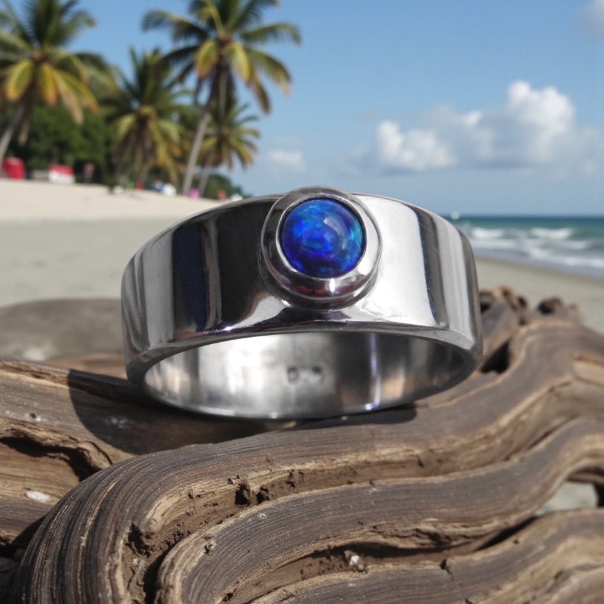 Bass Straight Midnight – Solid Lightning Ridge Opal 925 Sterling Silver Ring