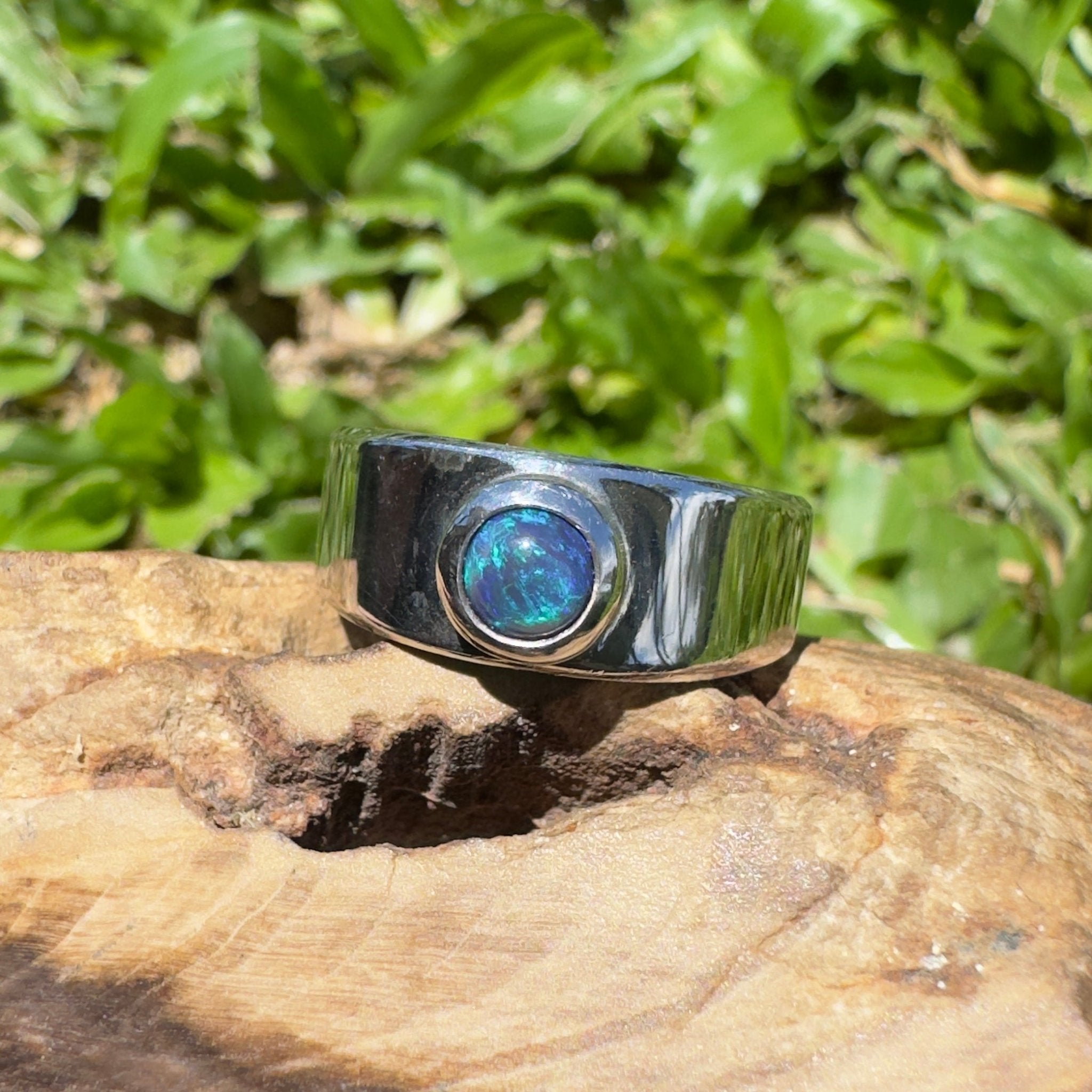 Bass Straight Midnight – Solid Lightning Ridge Opal 925 Sterling Silver Ring