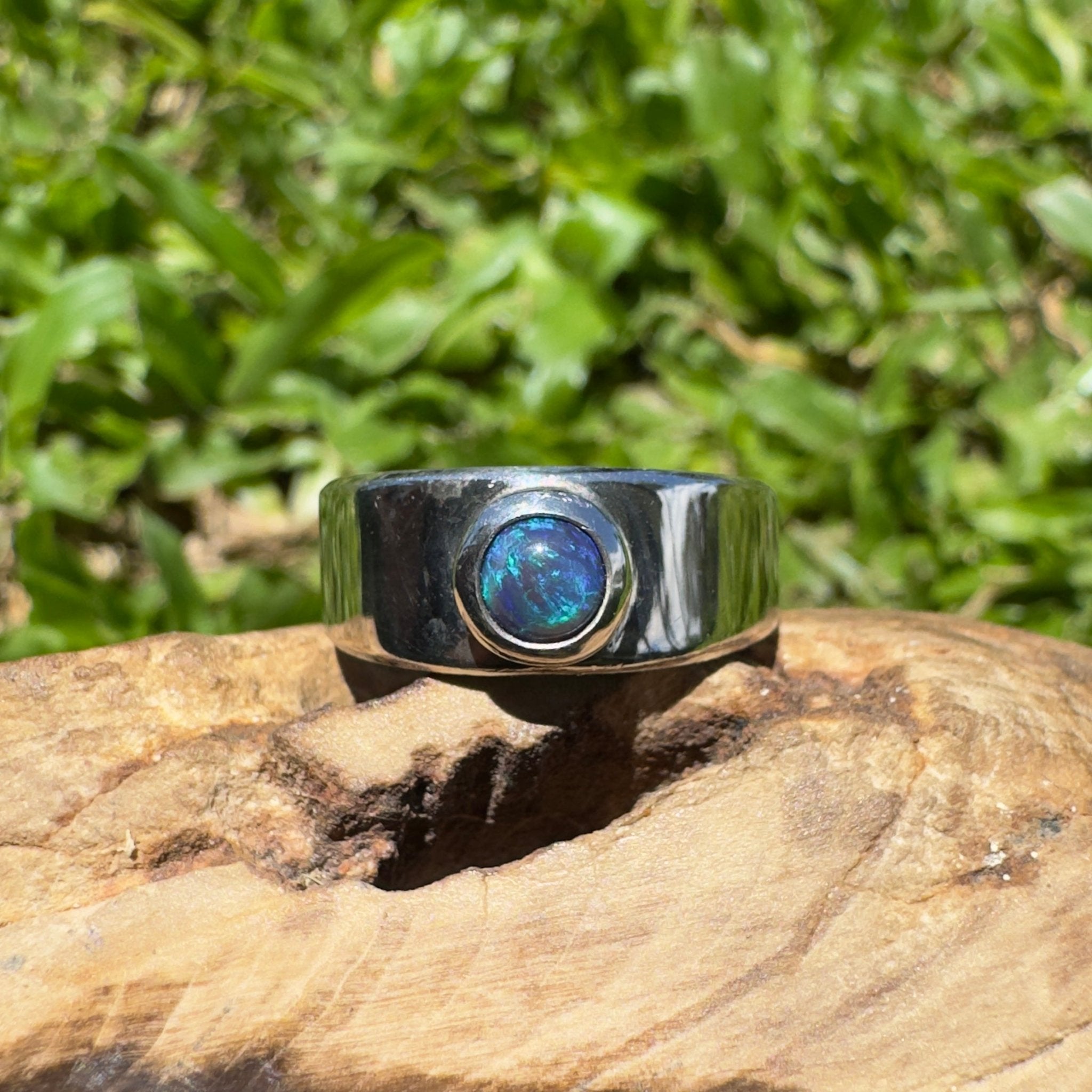 Bass Straight Midnight – Solid Lightning Ridge Opal 925 Sterling Silver Ring