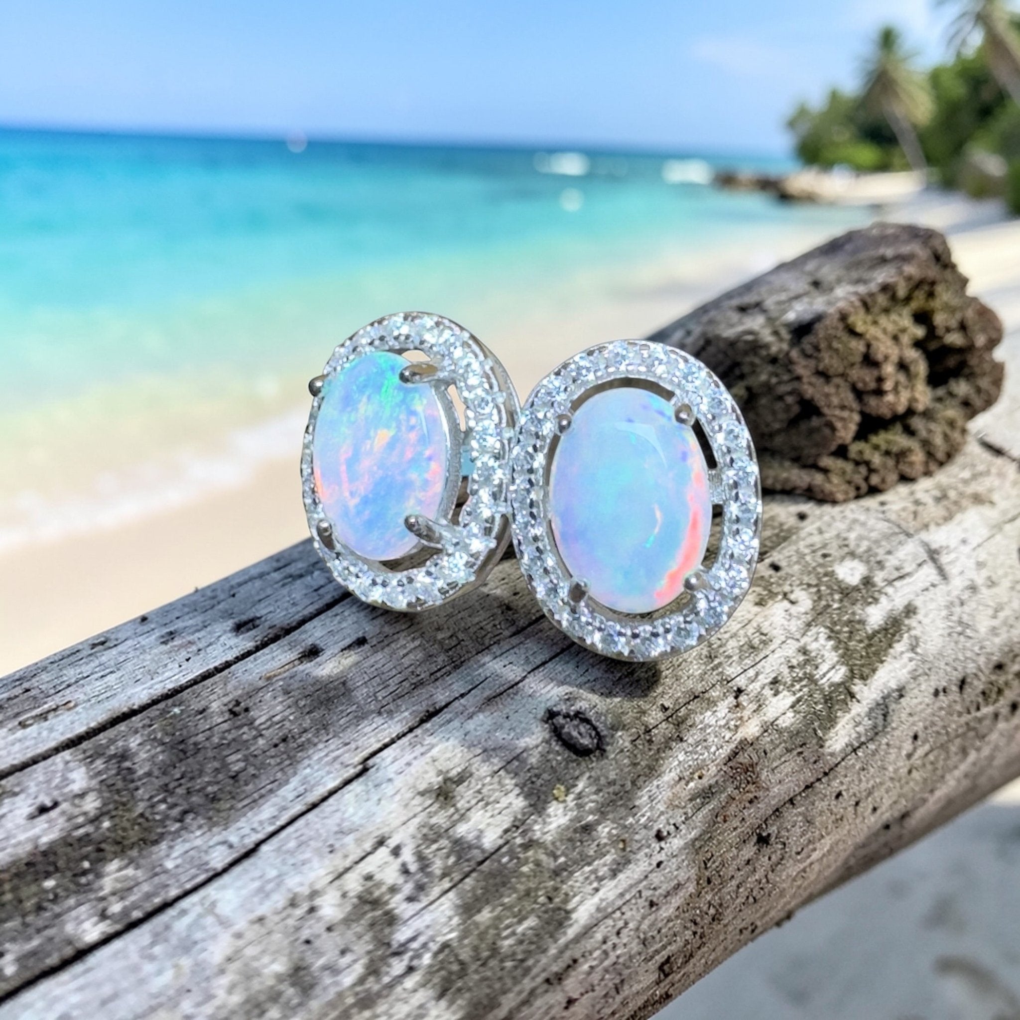 Bell Gorge Glimmer ~ 1.4ct Coober Pedy Opal Sterling Silver Earrings