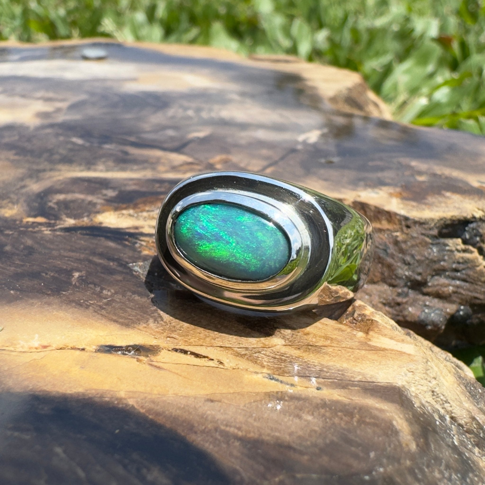 Bells Beach Blues ~ 1.9ct Solid Lightning Ridge Black Opal 925 Silver Ring