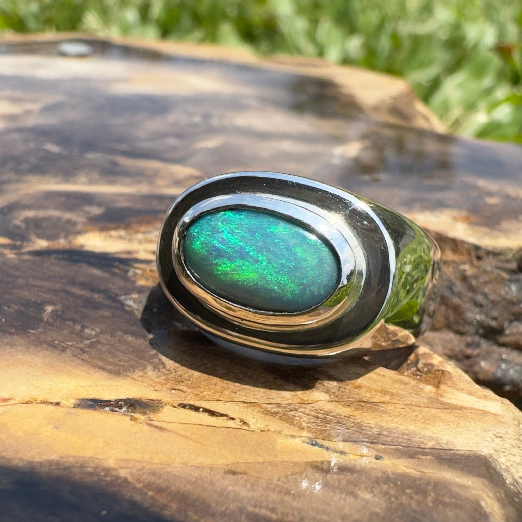 Bells Beach Blues ~ 1.9ct Solid Lightning Ridge Black Opal 925 Silver Ring