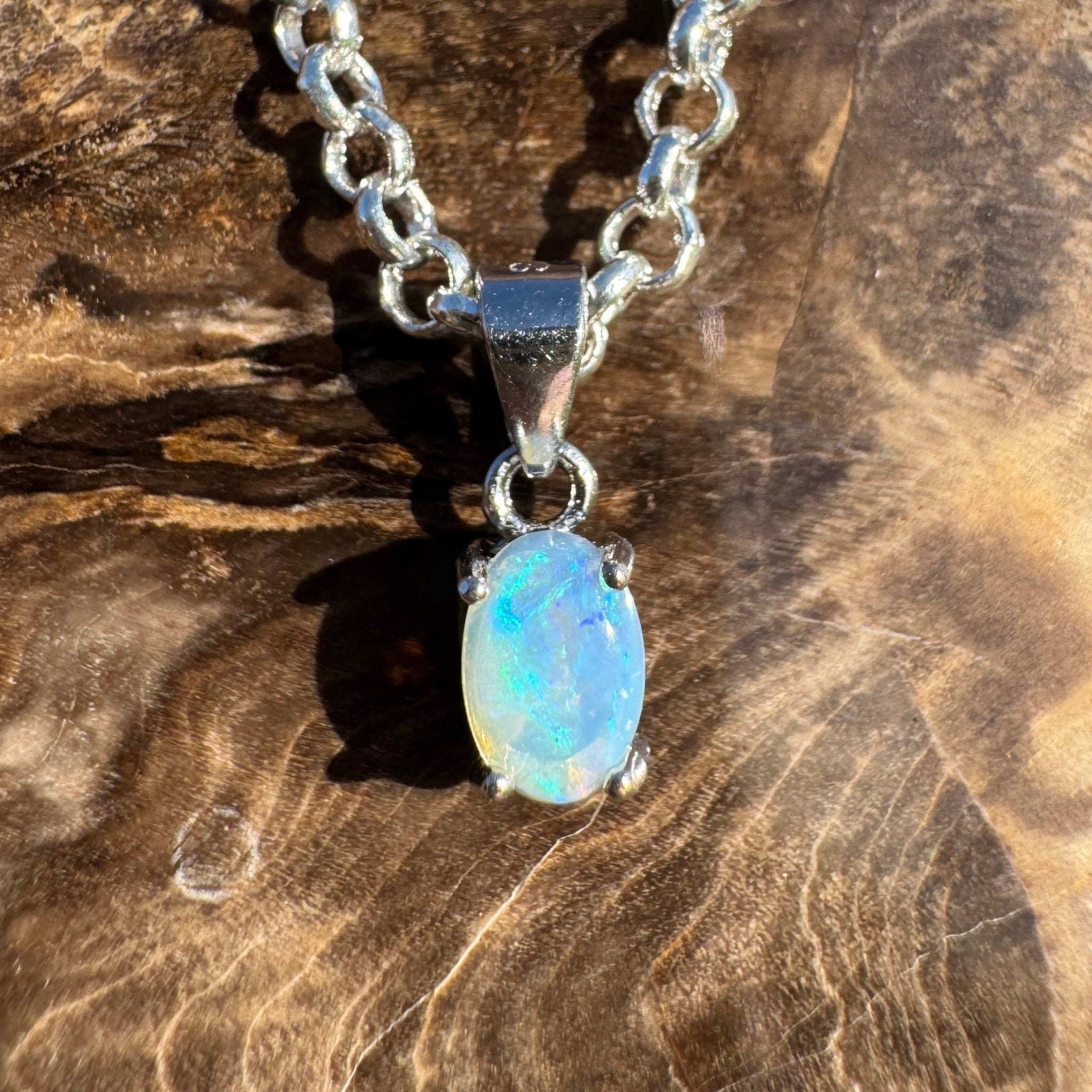 Blue Like Bondi ~ 0.5ct Solid Lightning Ridge Opal 925 Sterling Silver Pendant Necklace