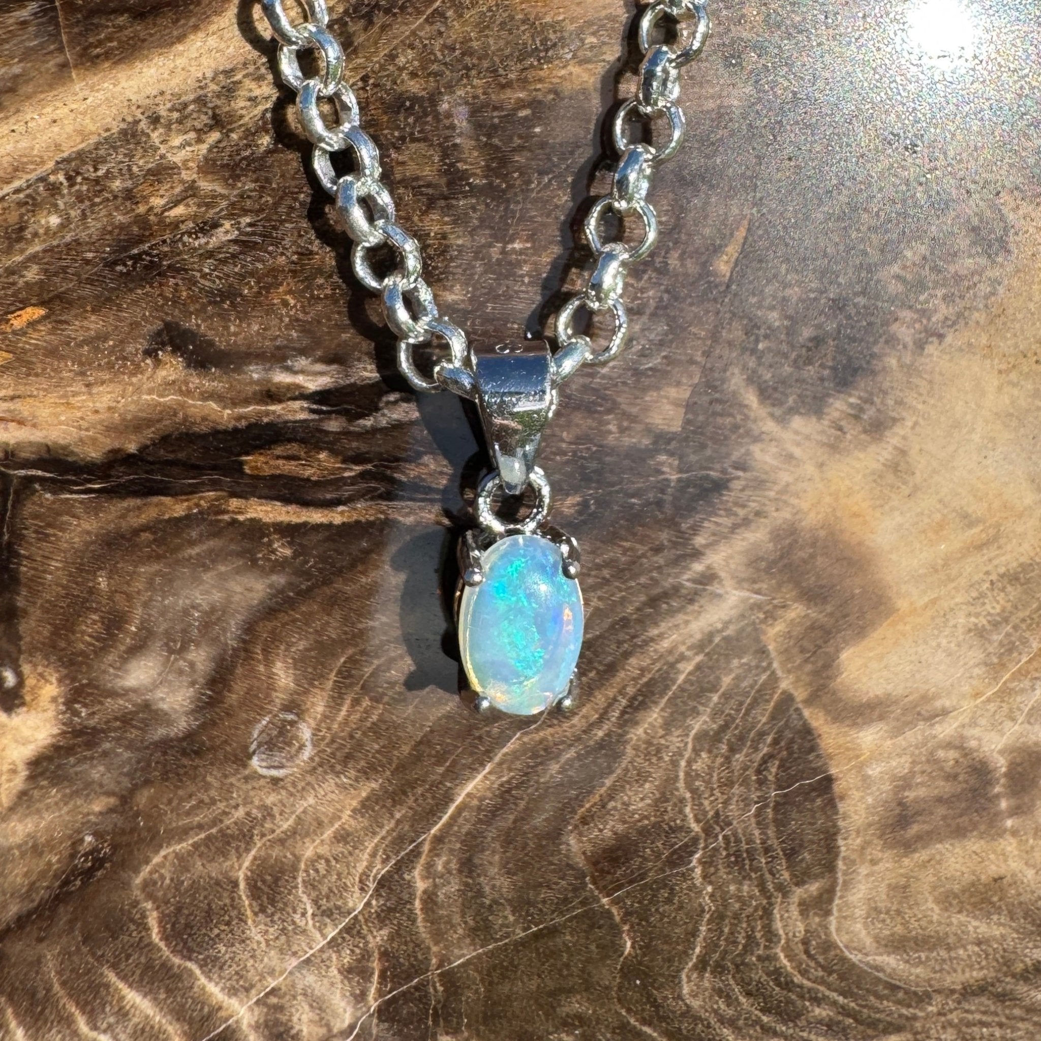Blue Like Bondi ~ 0.5ct Solid Lightning Ridge Opal 925 Sterling Silver Pendant Necklace
