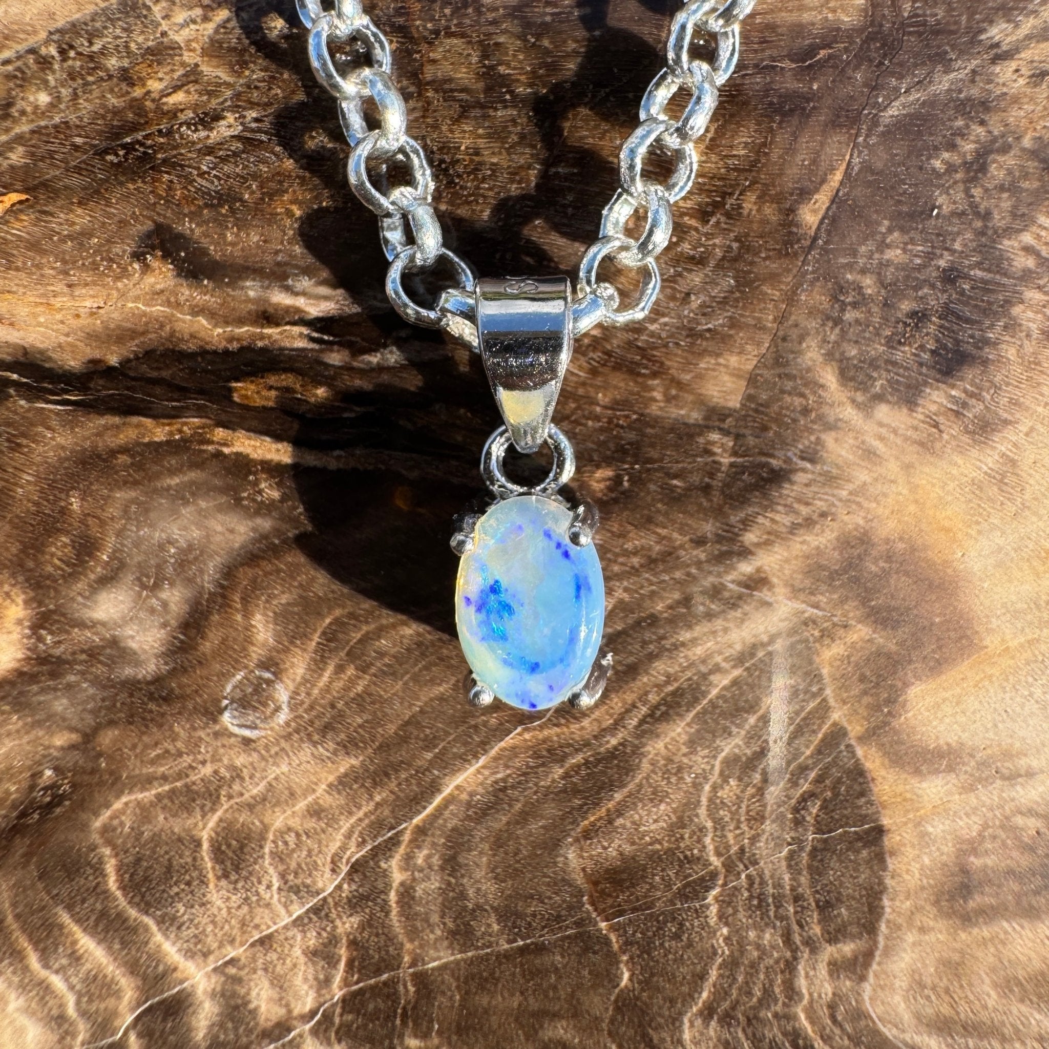 Blue Like Bondi ~ 0.5ct Solid Lightning Ridge Opal 925 Sterling Silver Pendant Necklace