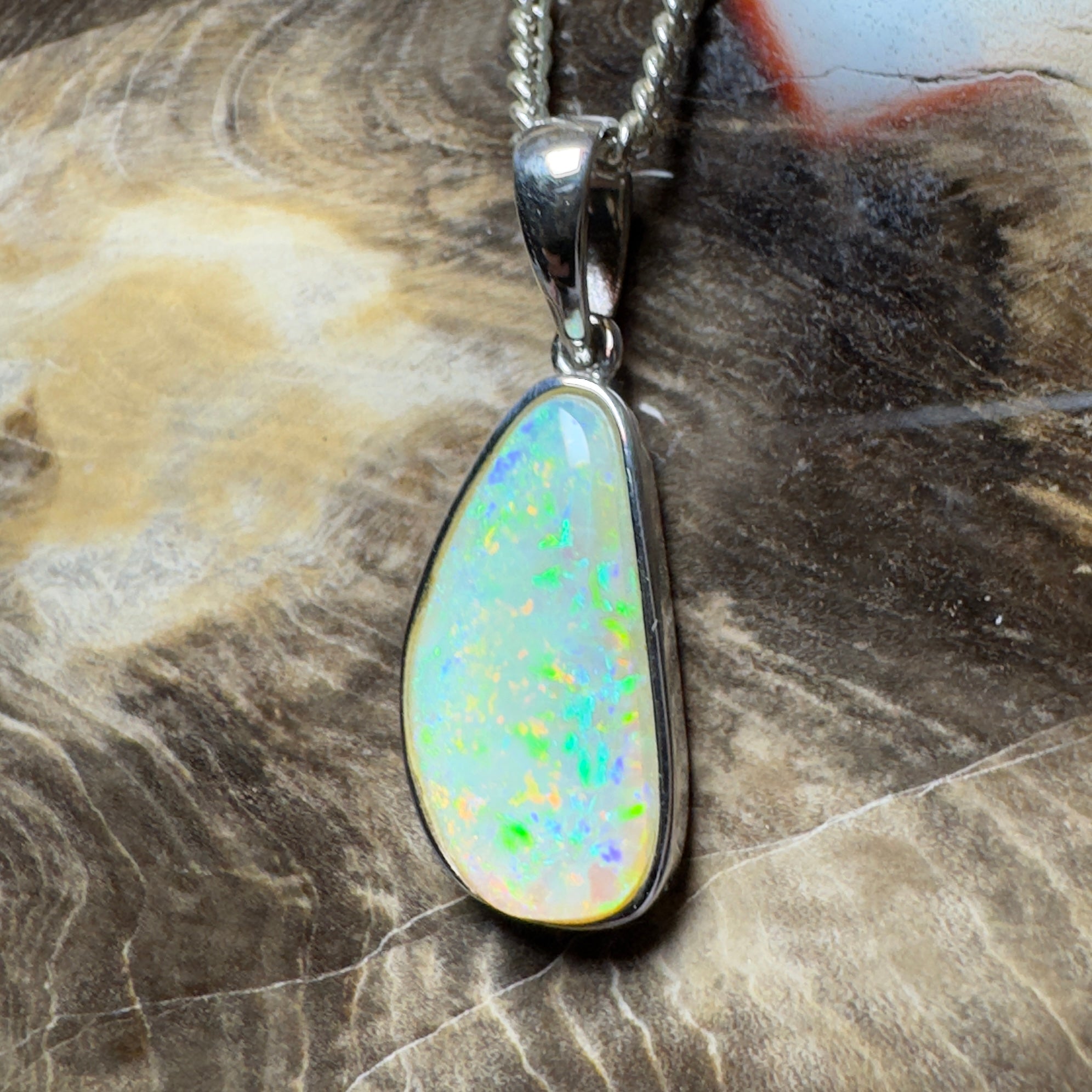 Bondi Beach Brightness ~ 2.1ct Coober Pedy Opal 925 Silver Pendant