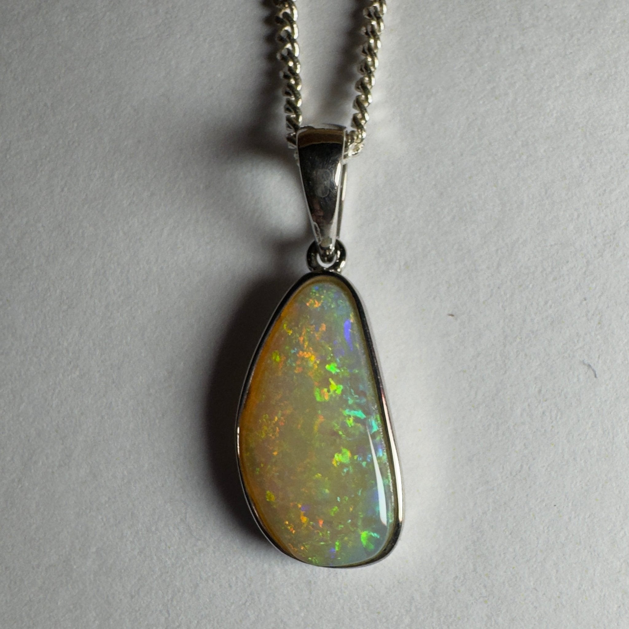 Bondi Beach Brightness ~ 2.1ct Coober Pedy Opal 925 Silver Pendant