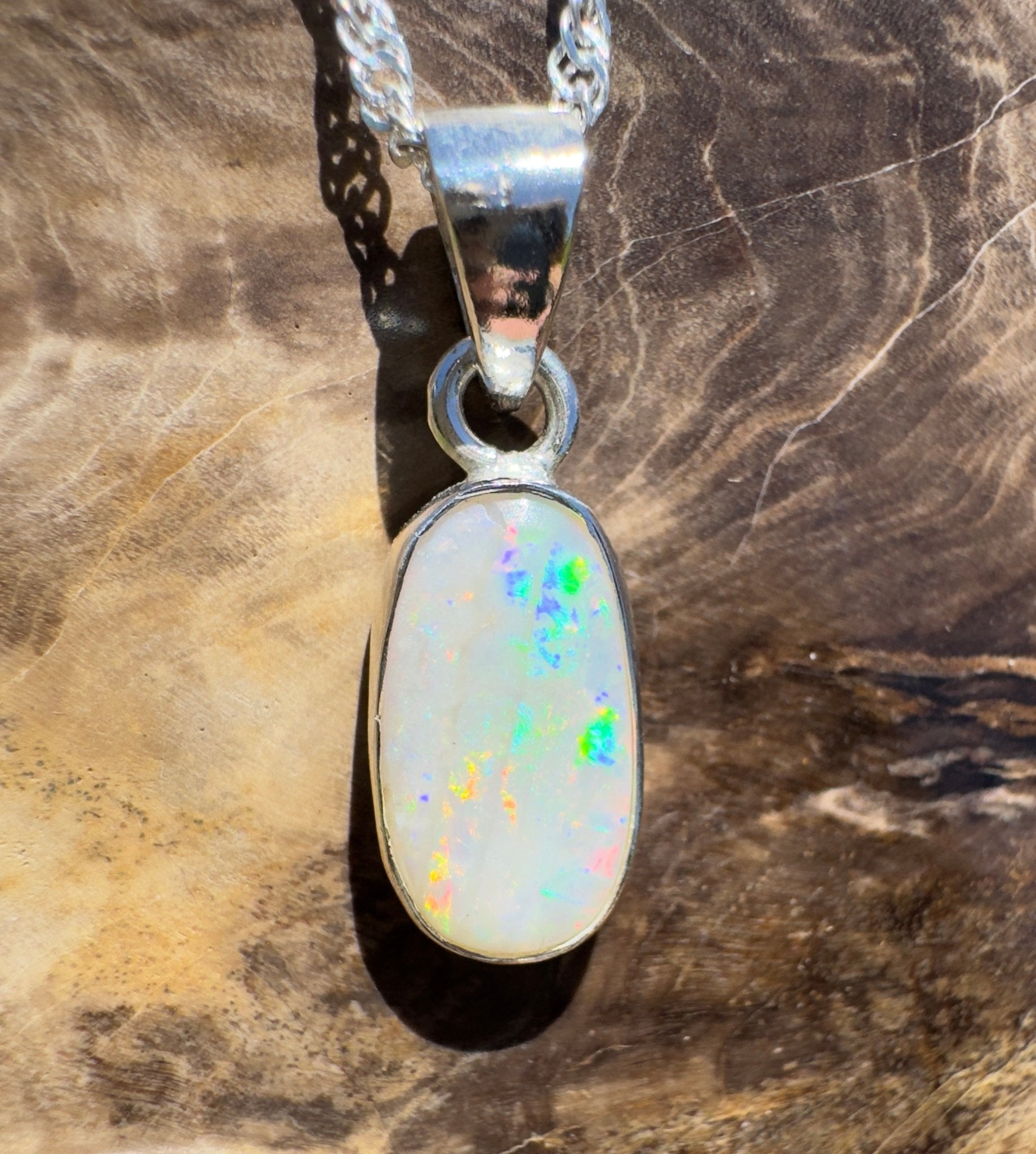 Boodjamulla Mist – 2.6ct Lightning Ridge Opal Pendant
