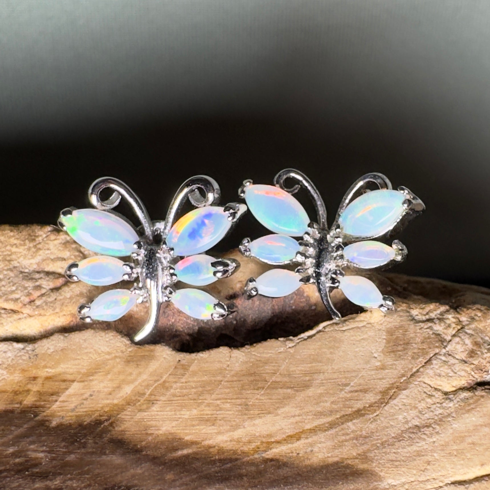 Breakaway Lightfall - 2.4ct Coober Pedy Opal 925 Silver Earrings