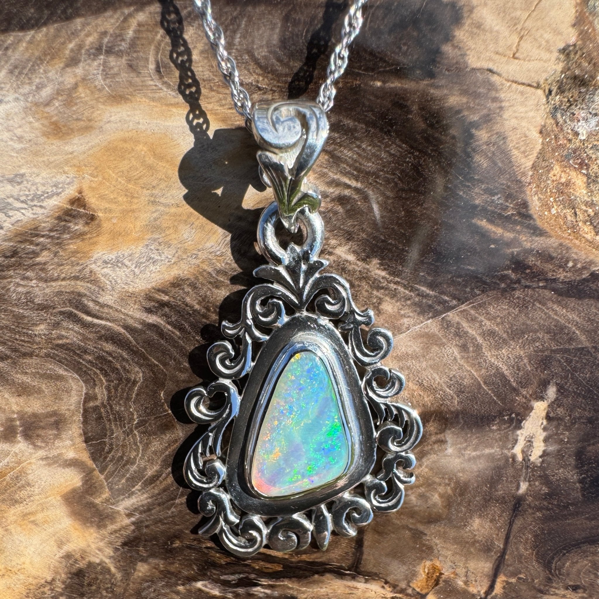 Breakaways Glow – Solid 1.9ct Coober Pedy Crystal Opal 925 Sterling Silver Pendant Necklace