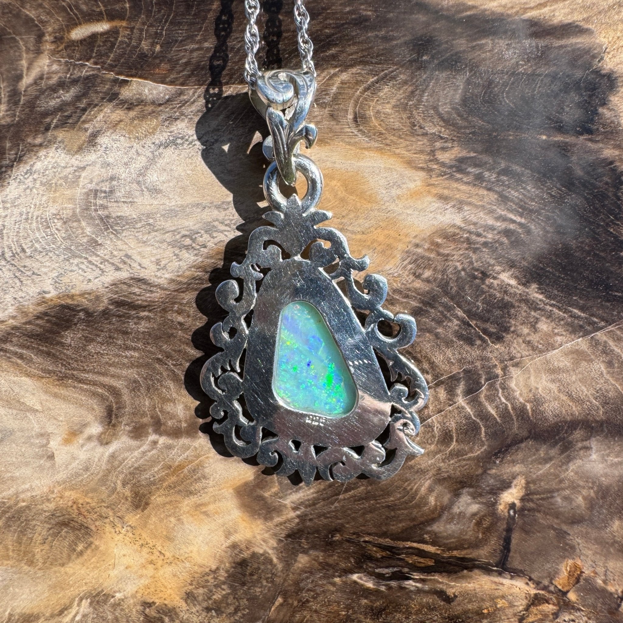 Breakaways Glow – Solid 1.9ct Coober Pedy Crystal Opal 925 Sterling Silver Pendant Necklace