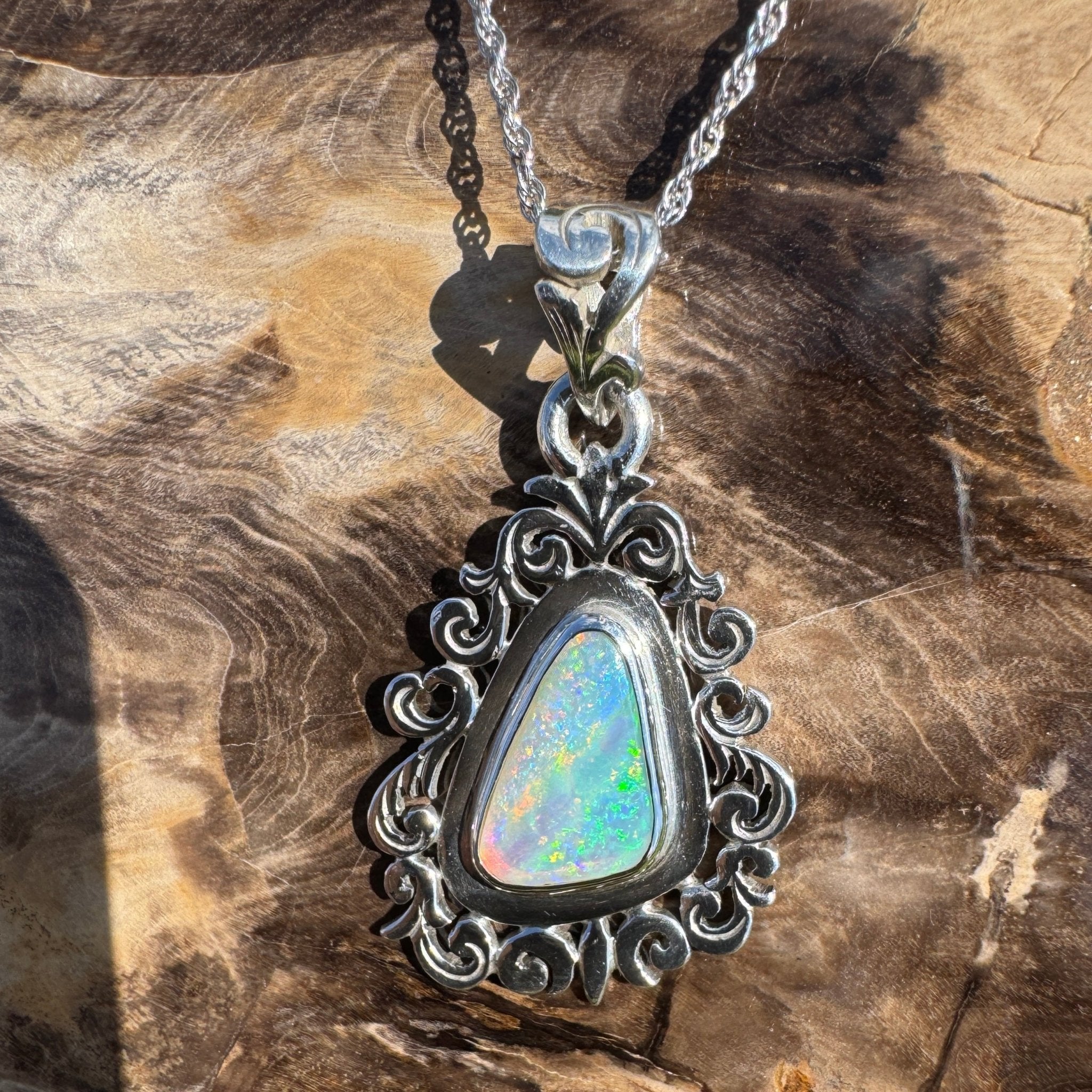 Breakaways Glow – Solid 1.9ct Coober Pedy Crystal Opal 925 Sterling Silver Pendant Necklace