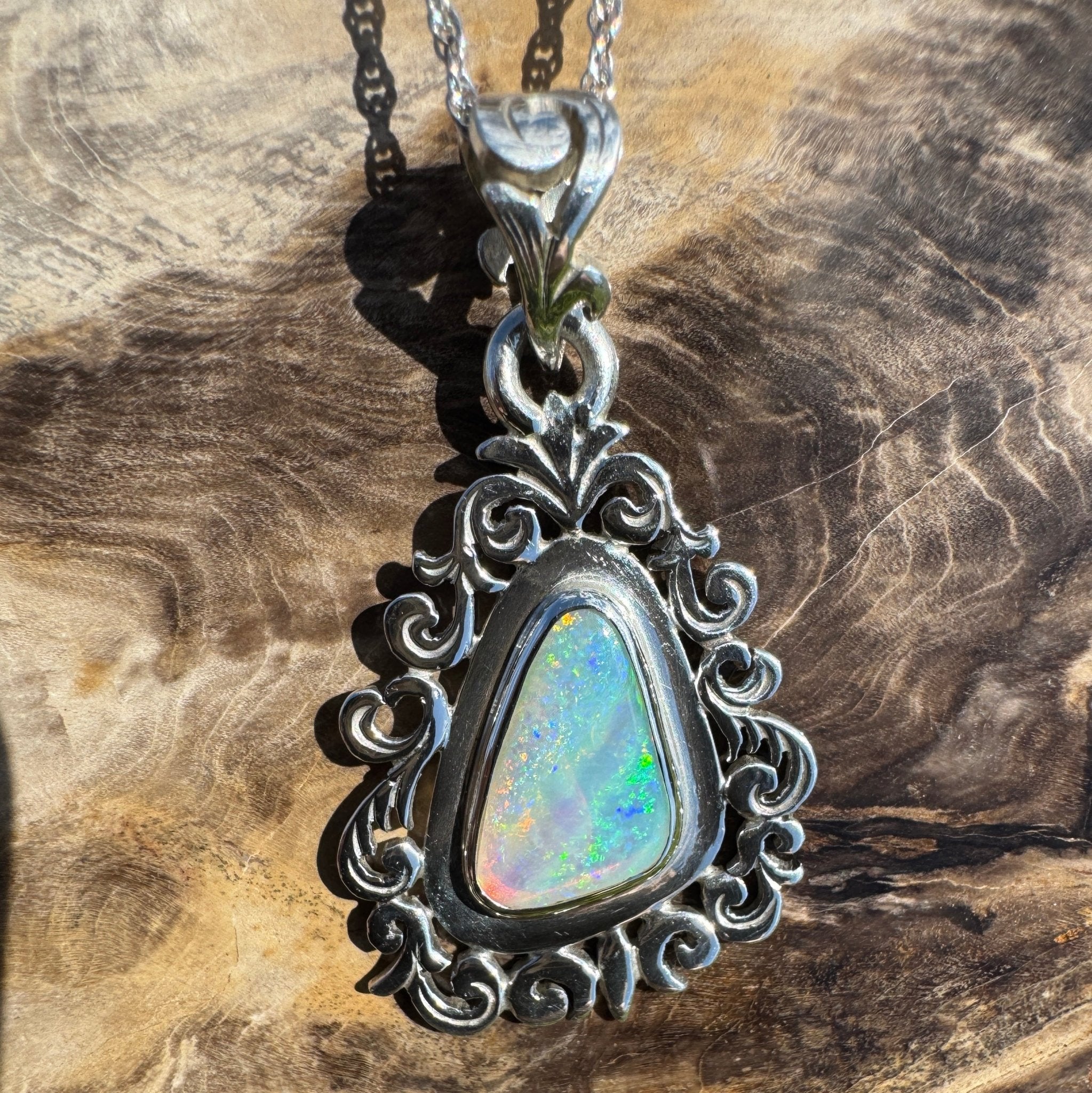 Breakaways Glow – Solid 1.9ct Coober Pedy Crystal Opal 925 Sterling Silver Pendant Necklace