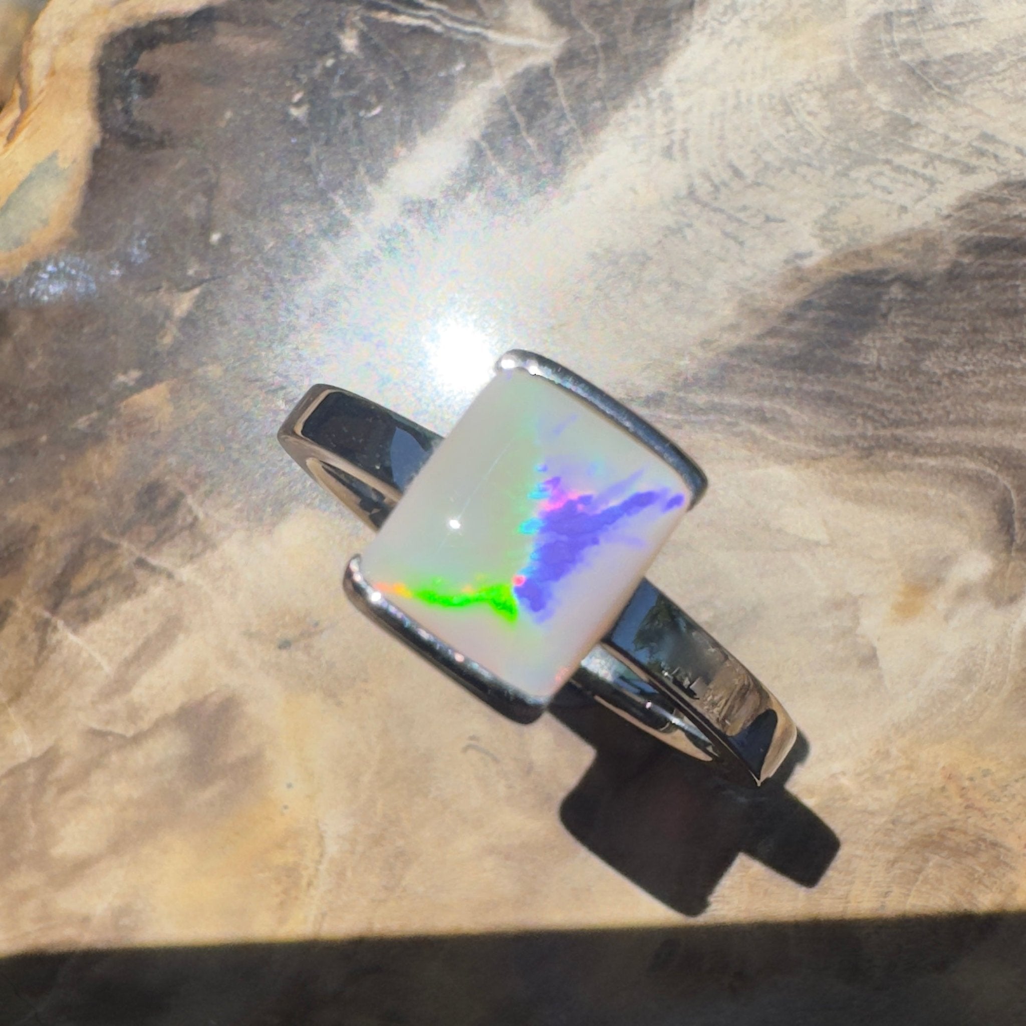 Broken Hill Aurora – 1ct Lightning Ridge Opal 925 Silver Ring