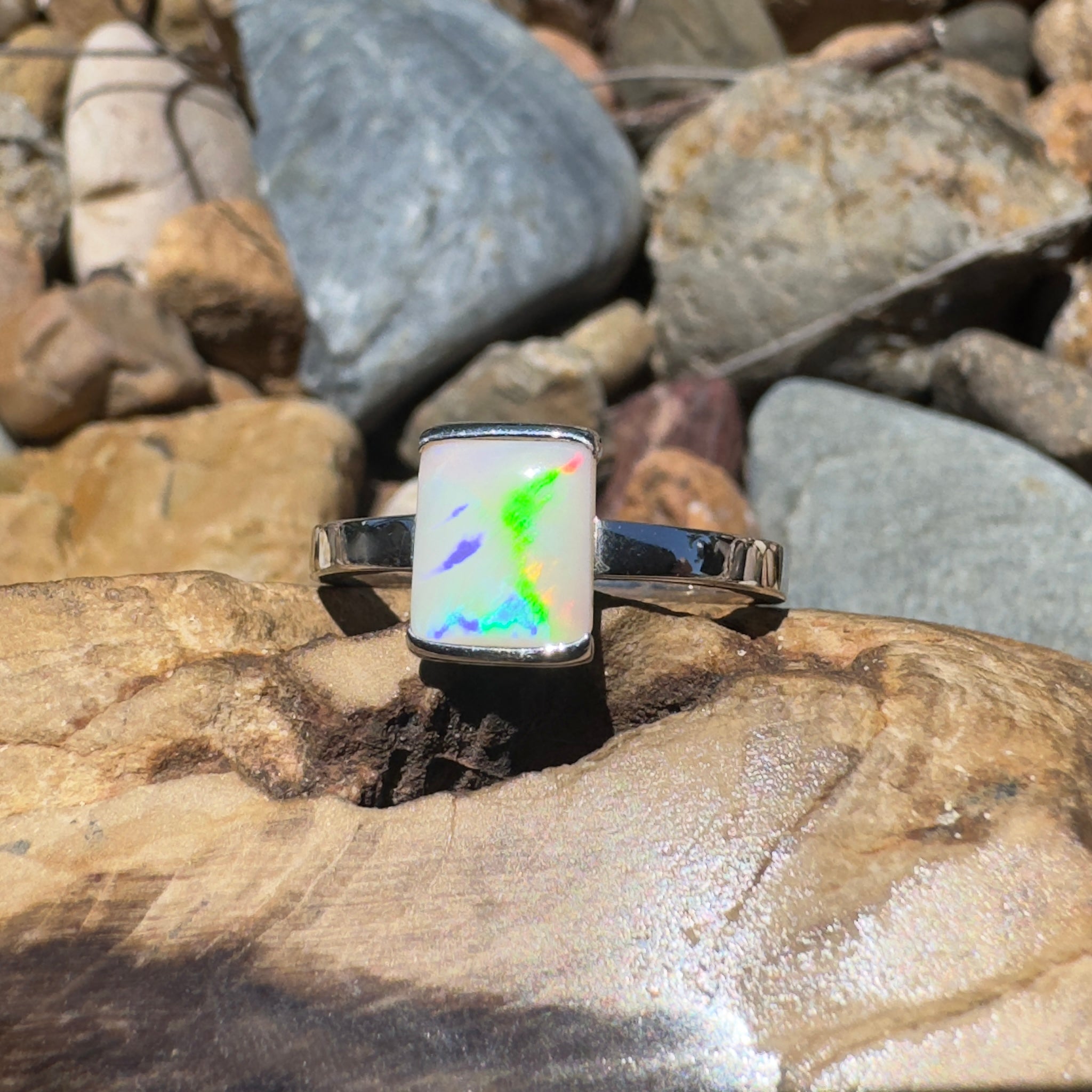 Broken Hill Aurora – 1ct Lightning Ridge Opal 925 Silver Ring