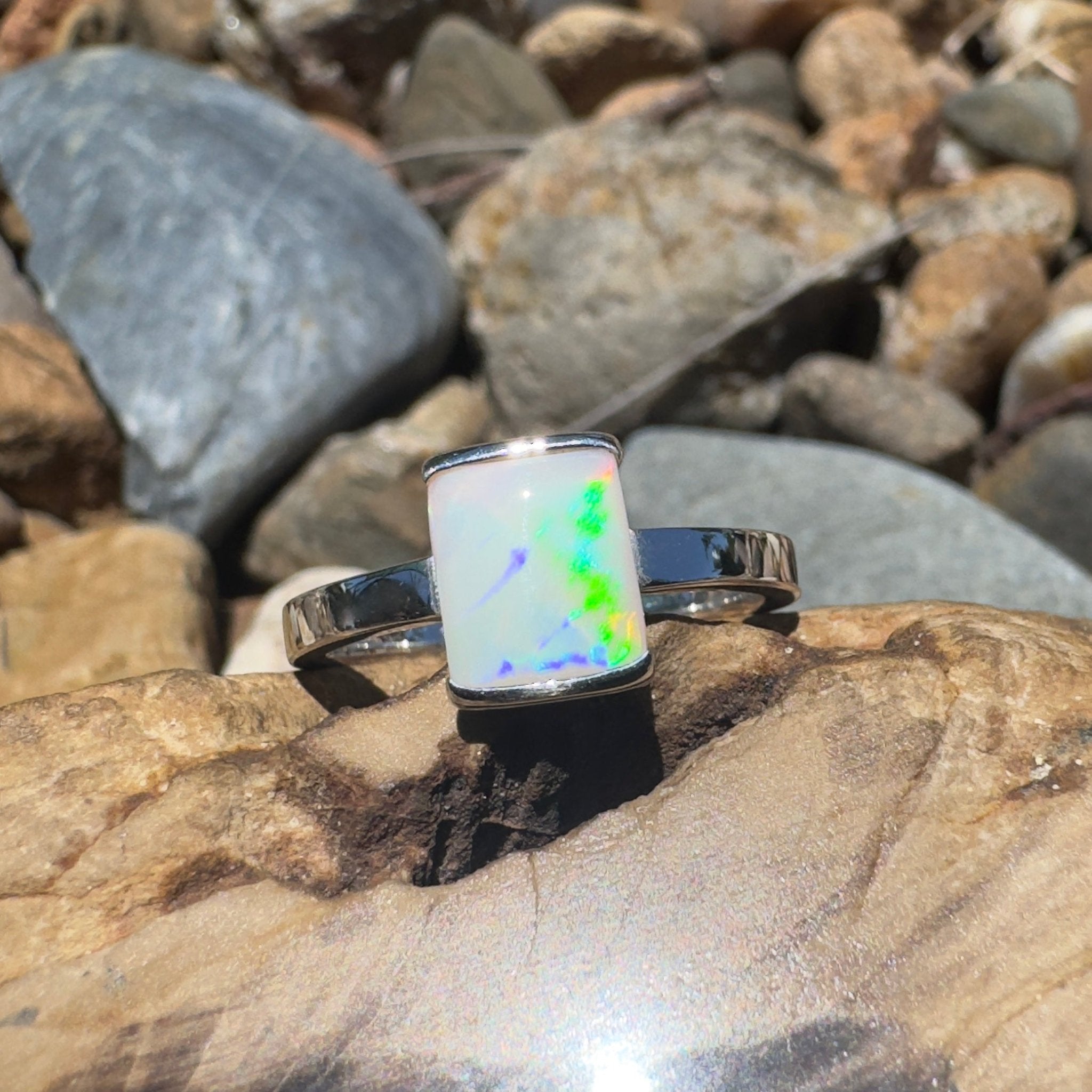 Broken Hill Aurora – 1ct Lightning Ridge Opal 925 Silver Ring