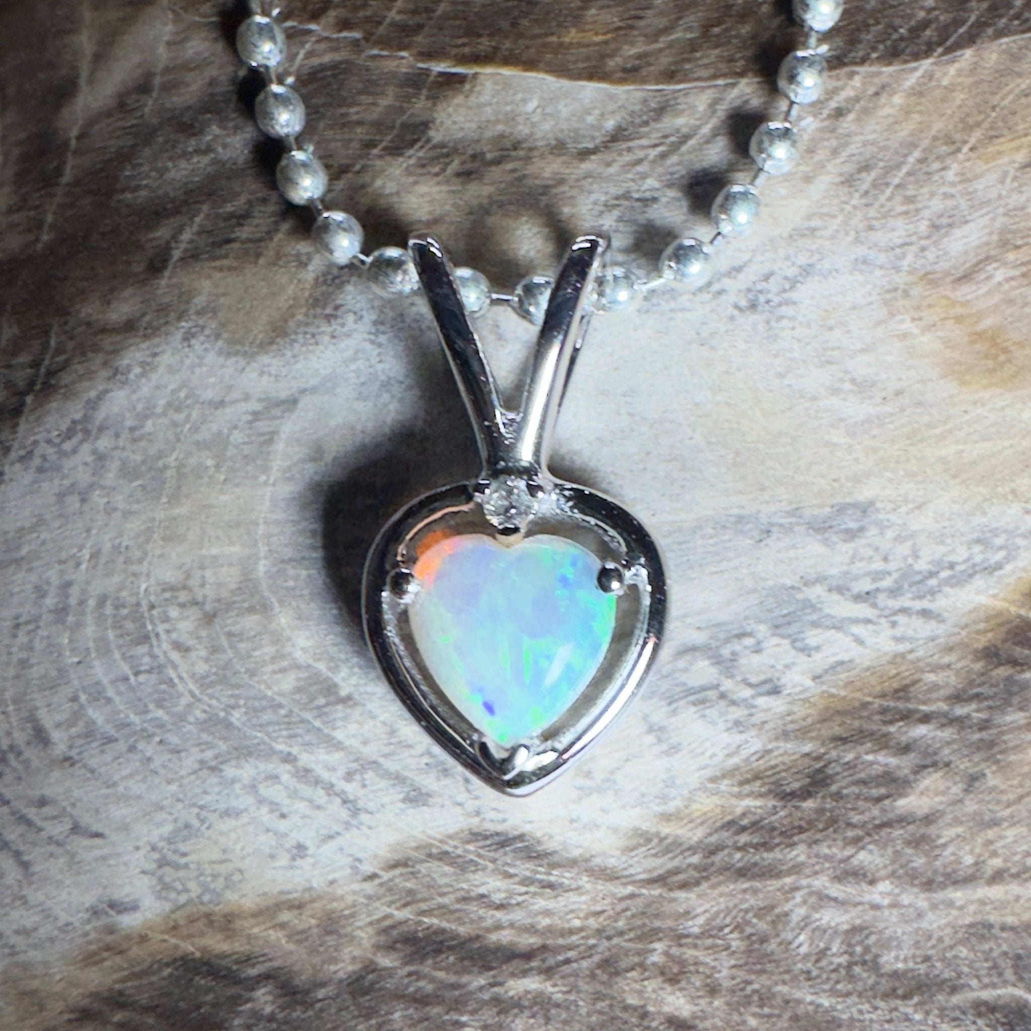 Bruny Isle Heart ~ 0.3ct Coober Pedy Crystal Opal 9ct White Gold Pendant