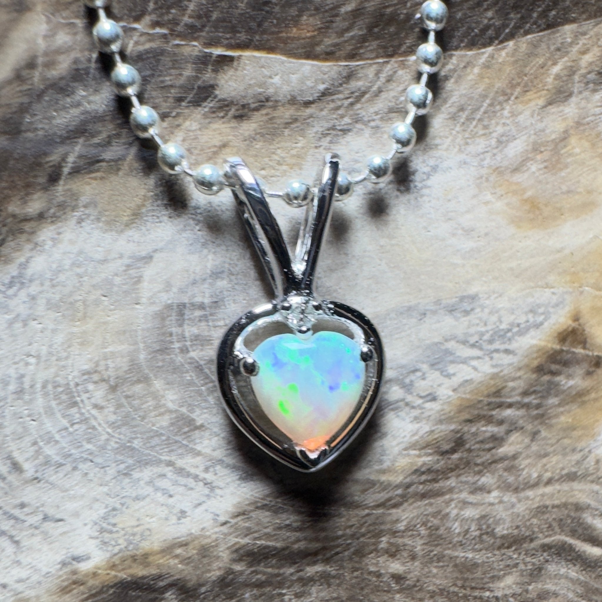 Bruny Isle Heart ~ 0.3ct Coober Pedy Crystal Opal 9ct White Gold Pendant