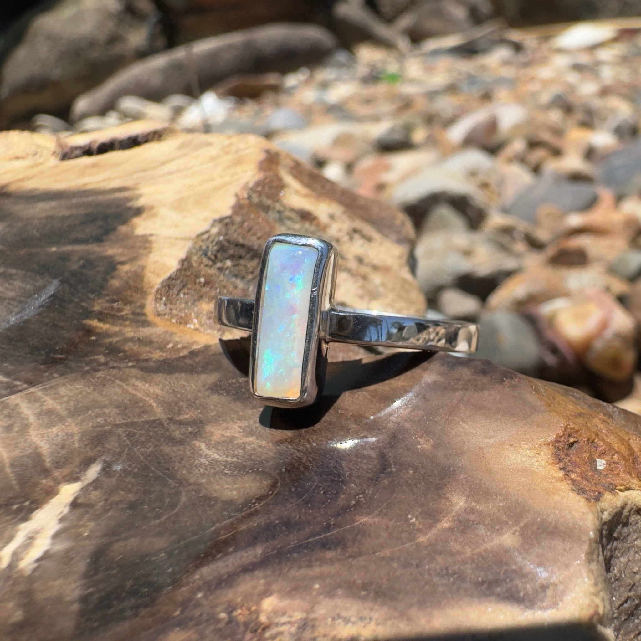 Bruny Tide Glow – 0.9ct Lightning Ridge Crystal Opal 925 Silver Ring