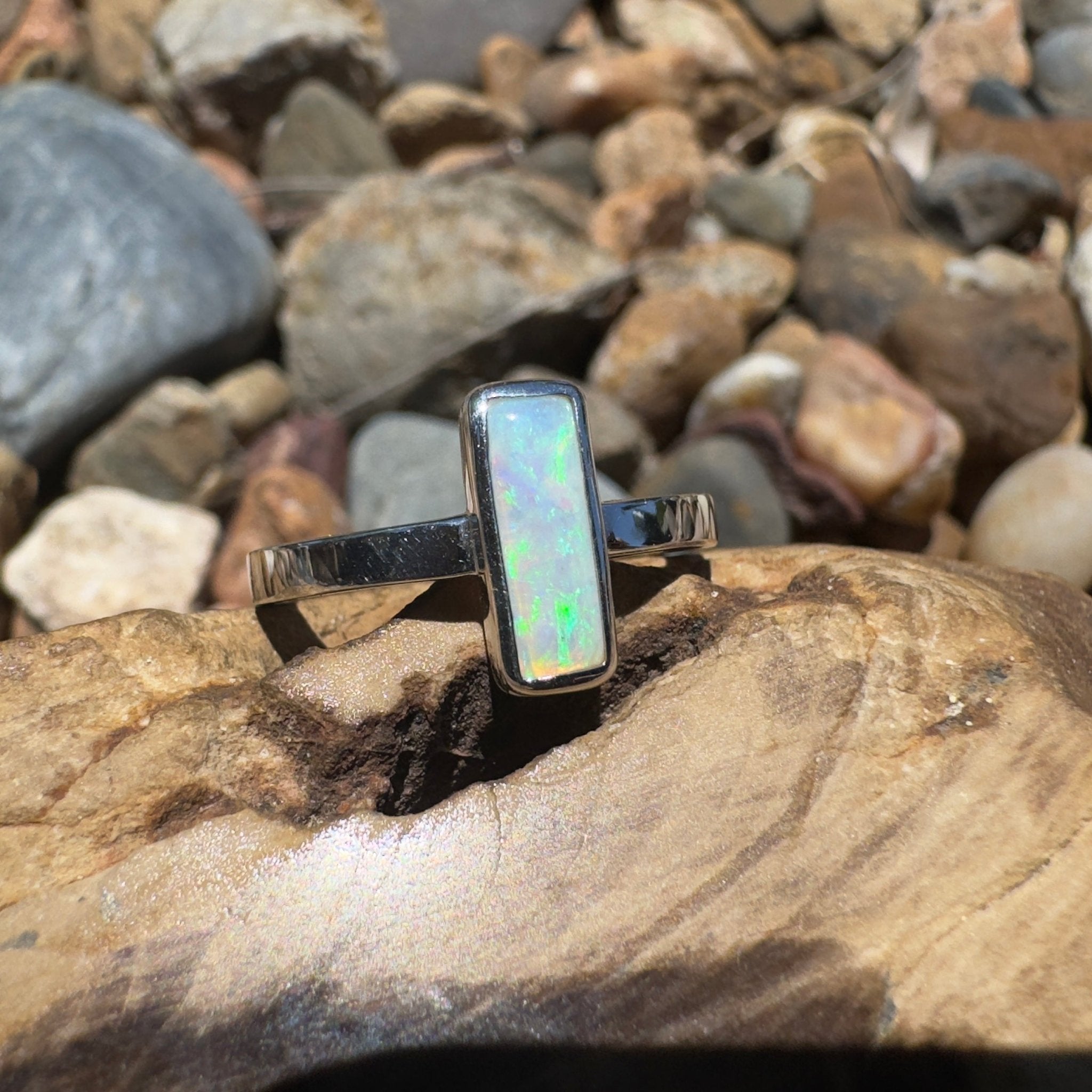 Bruny Tide Glow – 0.9ct Lightning Ridge Crystal Opal 925 Silver Ring