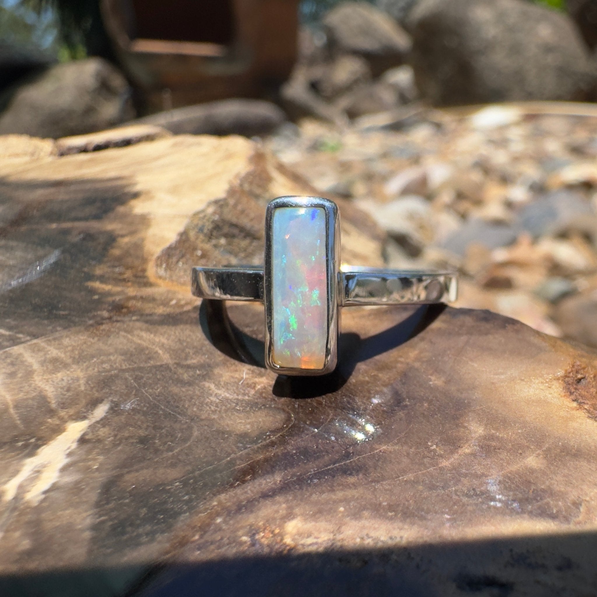 Bruny Tide Glow – 0.9ct Lightning Ridge Crystal Opal 925 Silver Ring