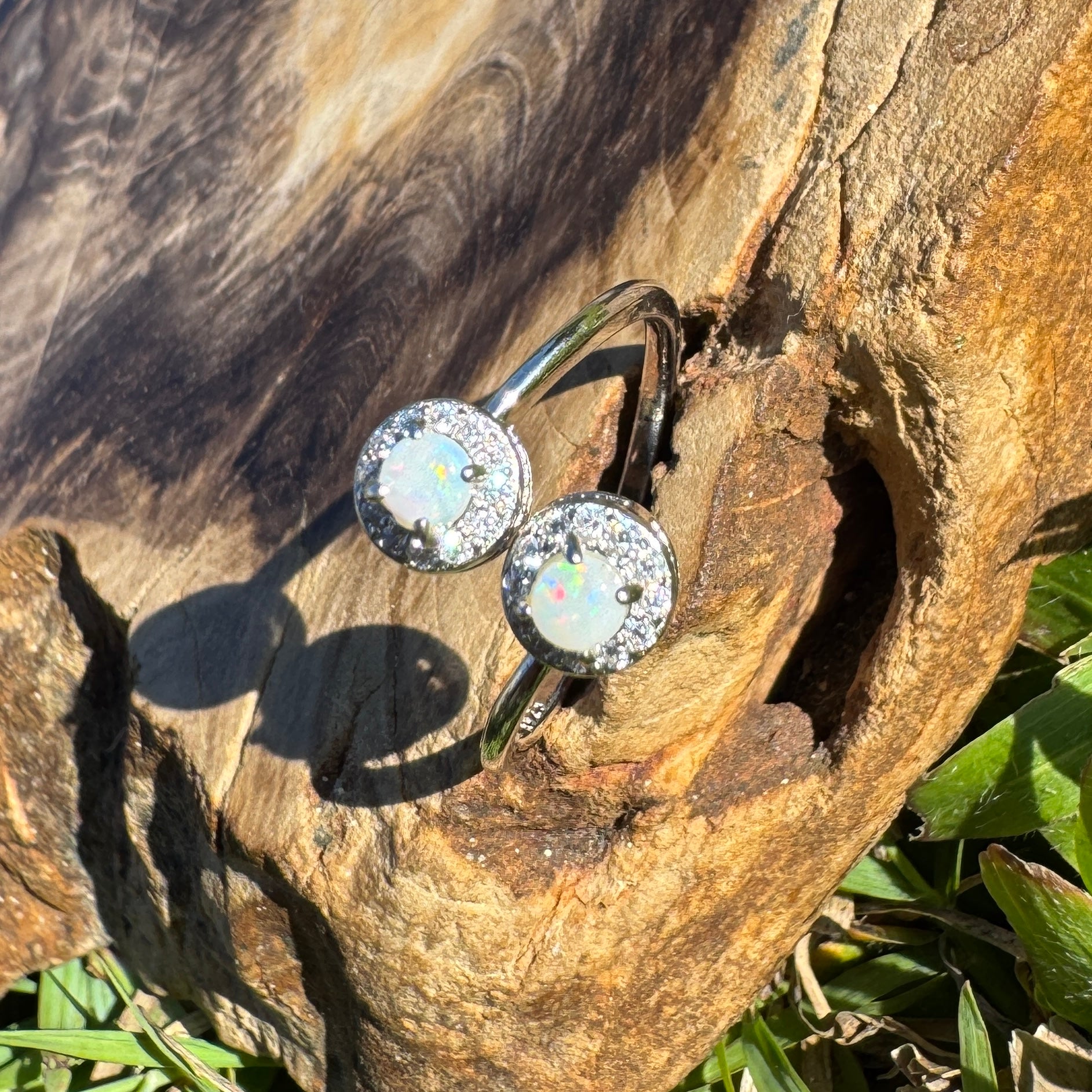 Cape Arid Bloom - 0.2ct Coober Pedy Opal 925 Silver Ring