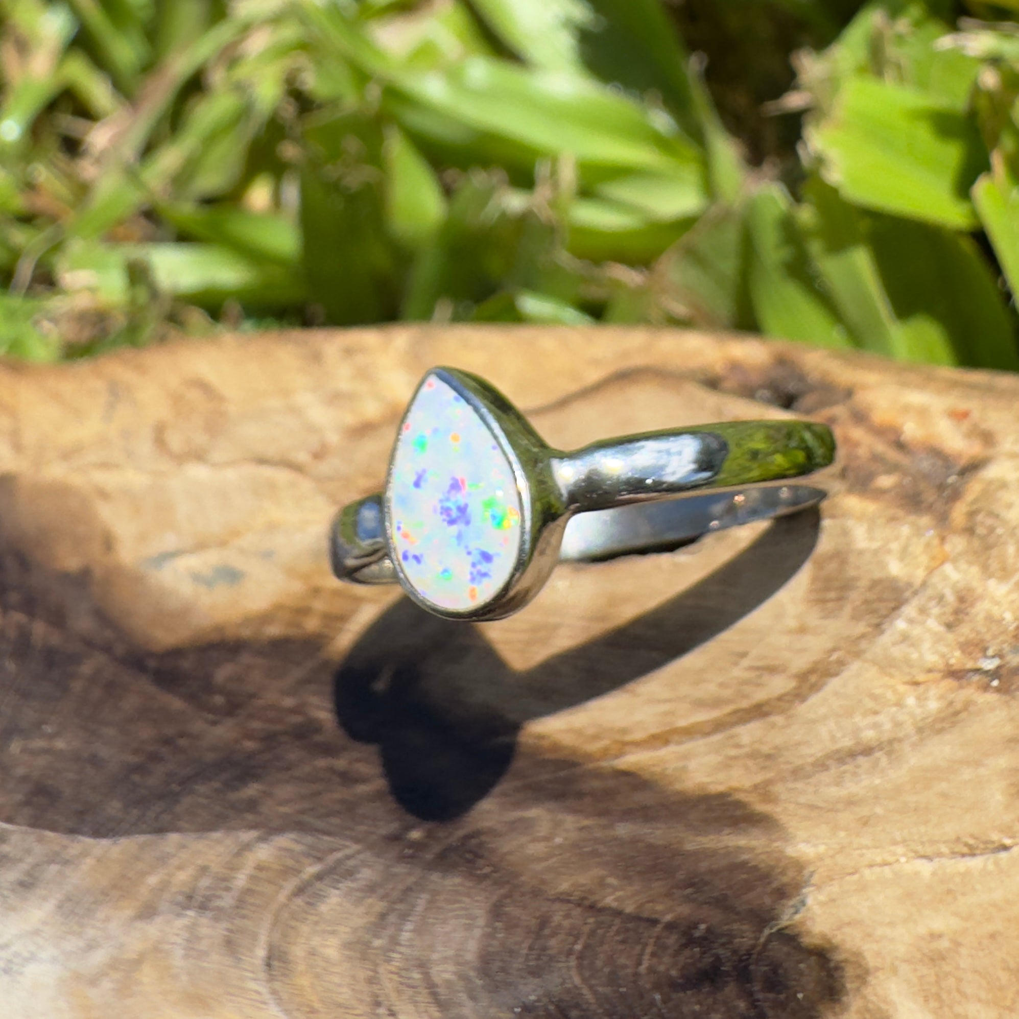 Cape Byron Kaleidoscope – 0.9ct Solid Lightning Ridge Opal 925 Sterling Silver Ring
