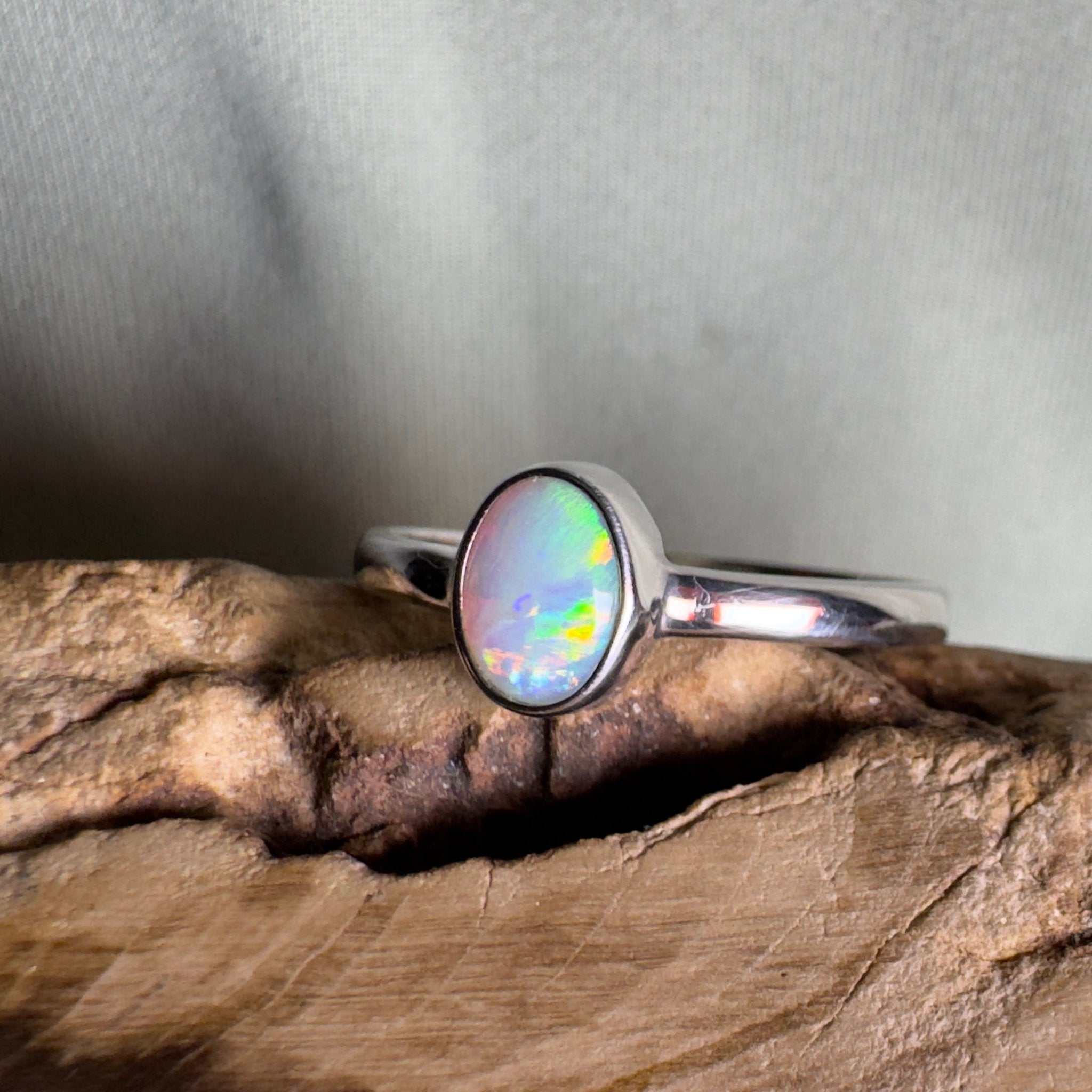 Cape Le Grand Tide – Solid Lightning Ridge Crystal Opal 925 Sterling Silver Ring