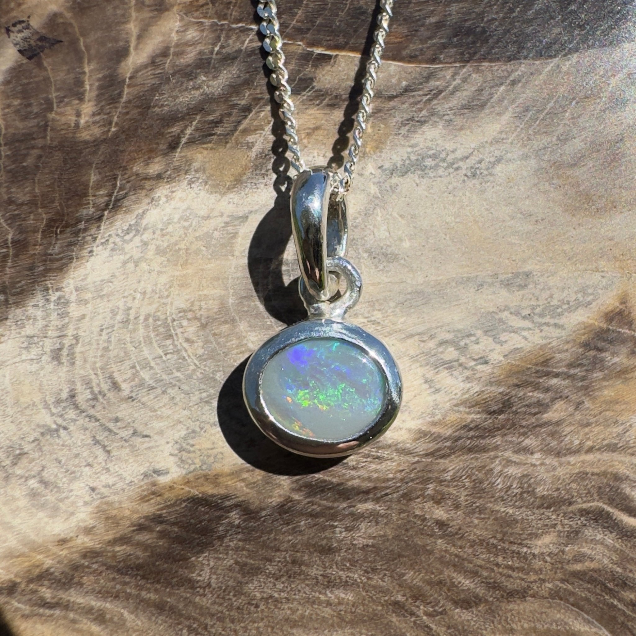 Cape Peron Drift ~ 0.4ct Lightning Ridge Opal 925 Silver Pendant