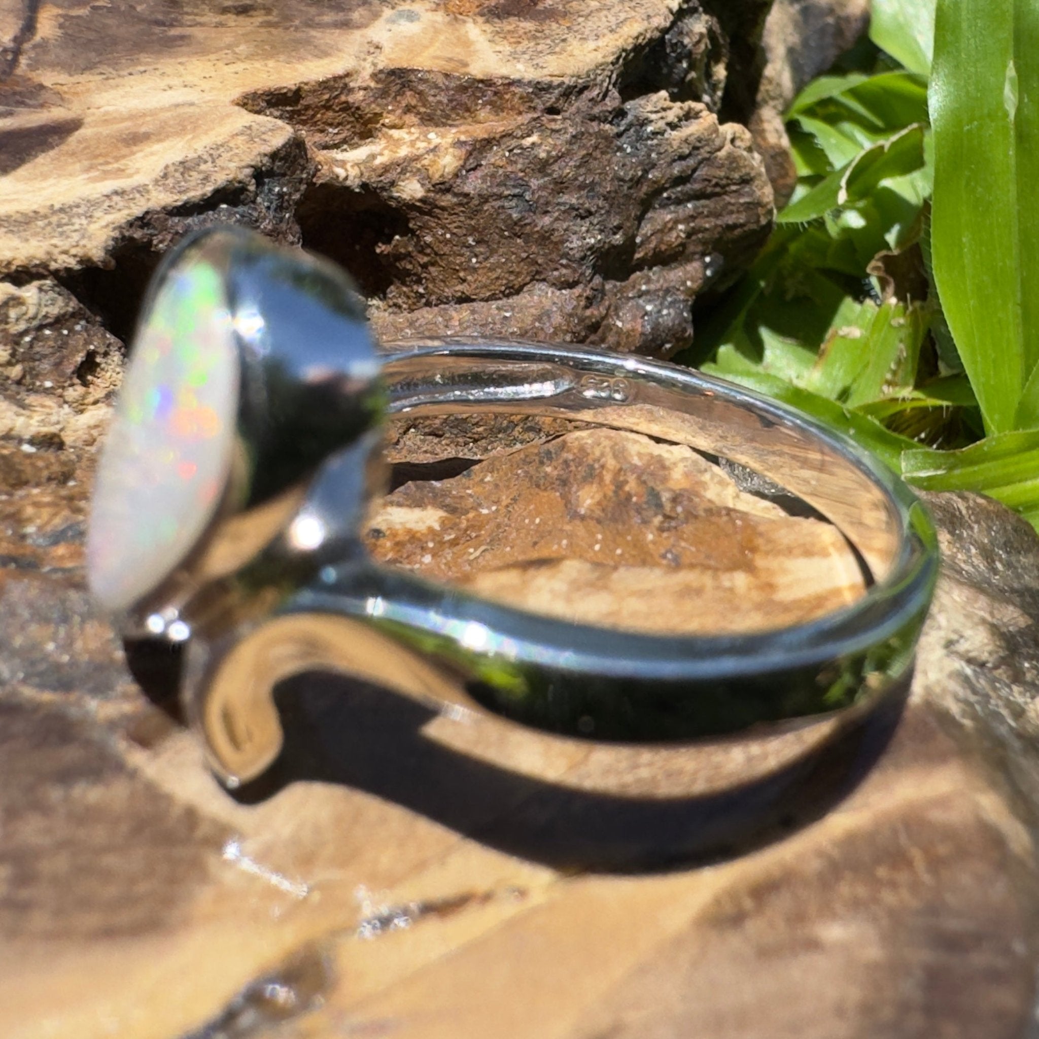Cape Range Lumiere ~ 2.4ct Solid Coober Pedy Opal 925 Silver Ring