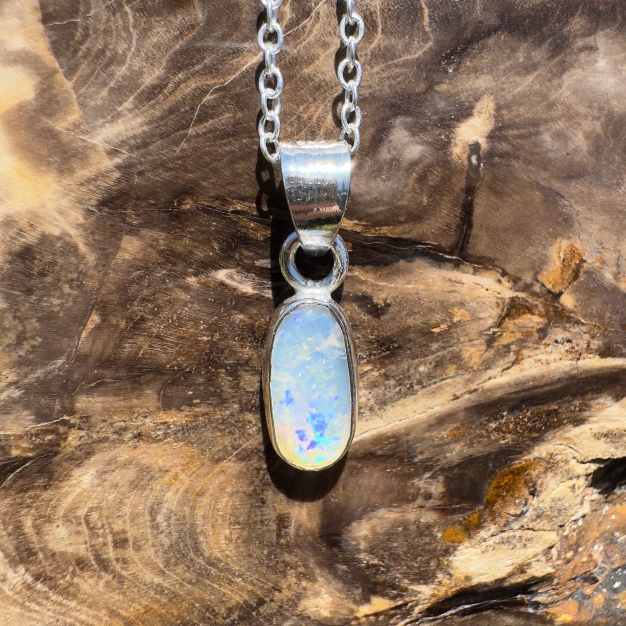 Cape Somerset Waters – 1ct Lightning Ridge Opal Pendant