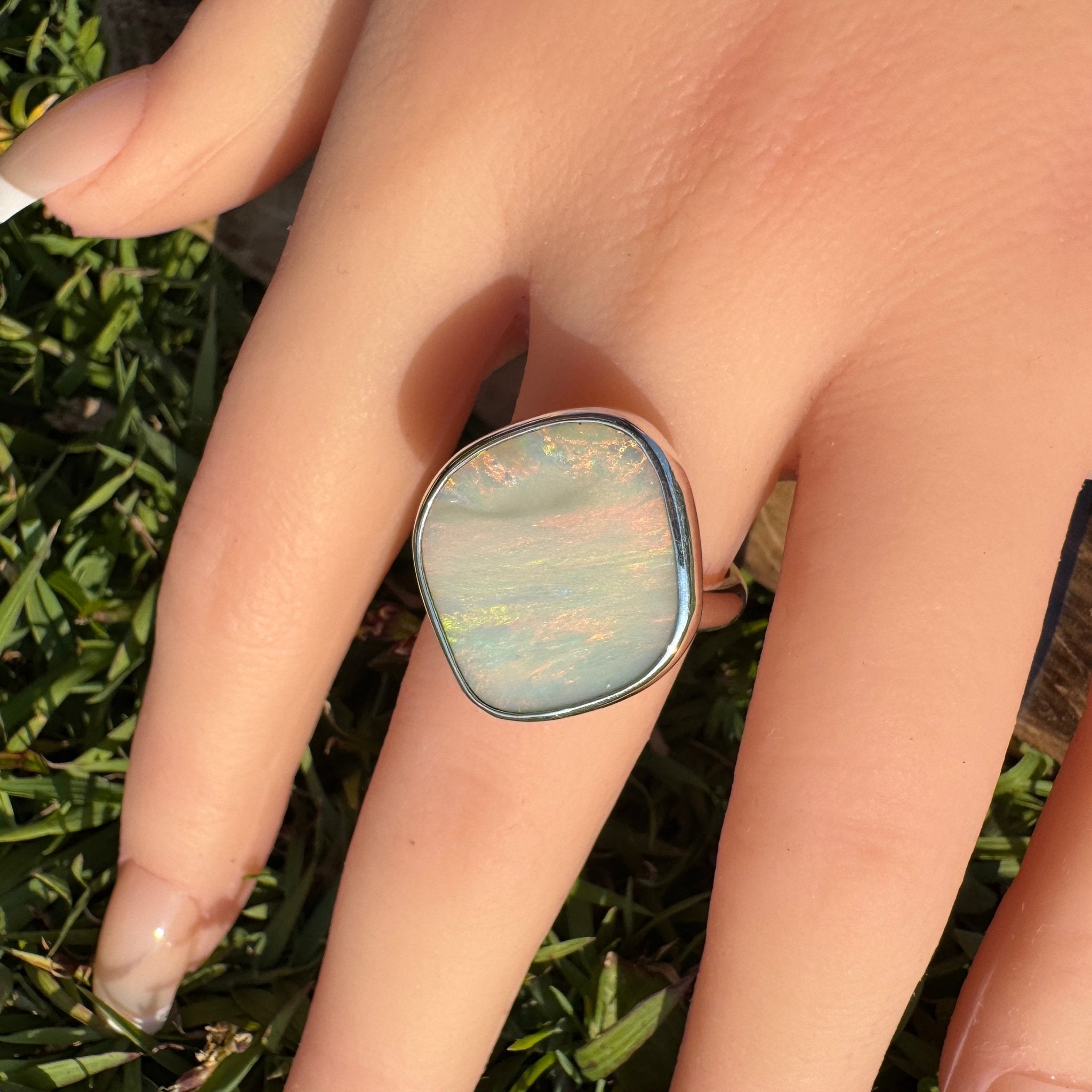 Cape York Blaze ~ 4.4ct Lightning Ridge Solid Opal 925 Silver Ring