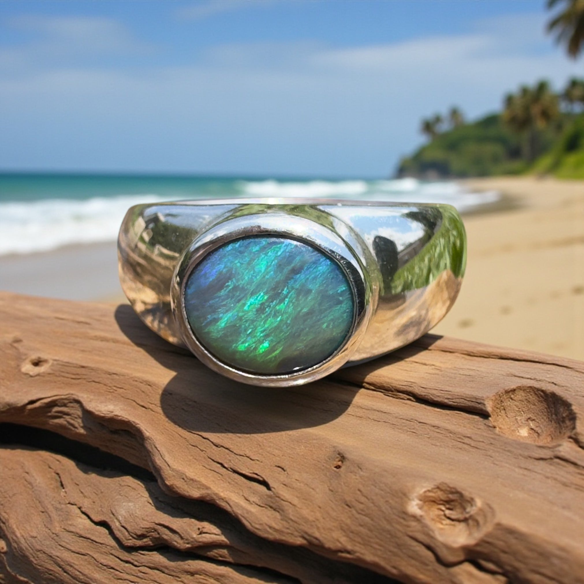 Cardwell Breeze ~ 1.6ct Solid Lightning Ridge Opal 925 Silver Ring