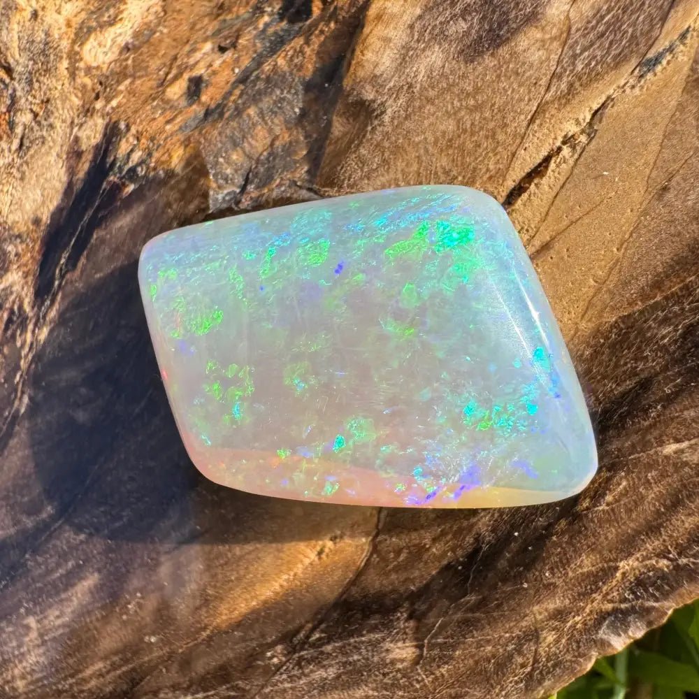 Coober Pedy Crystal Opal 12carat Solid Hand - Cut