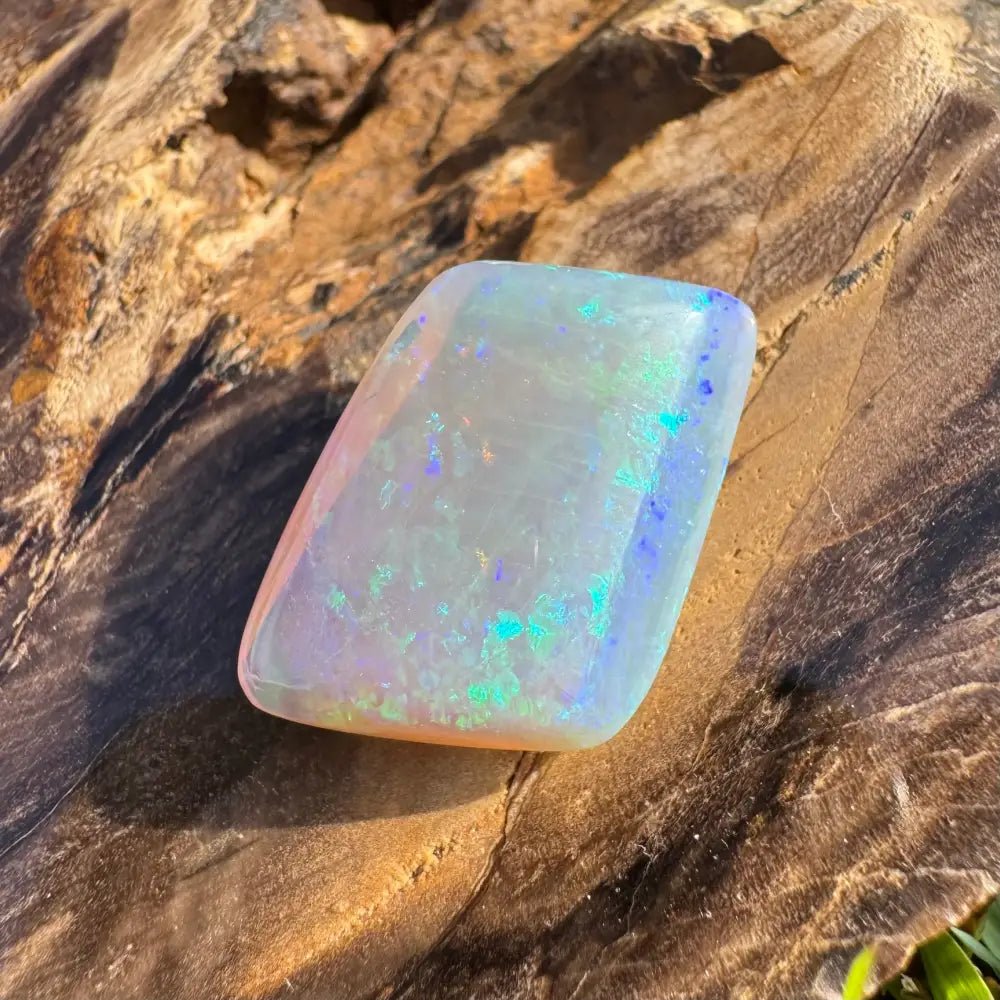 Coober Pedy Crystal Opal 12carat Solid Hand - Cut