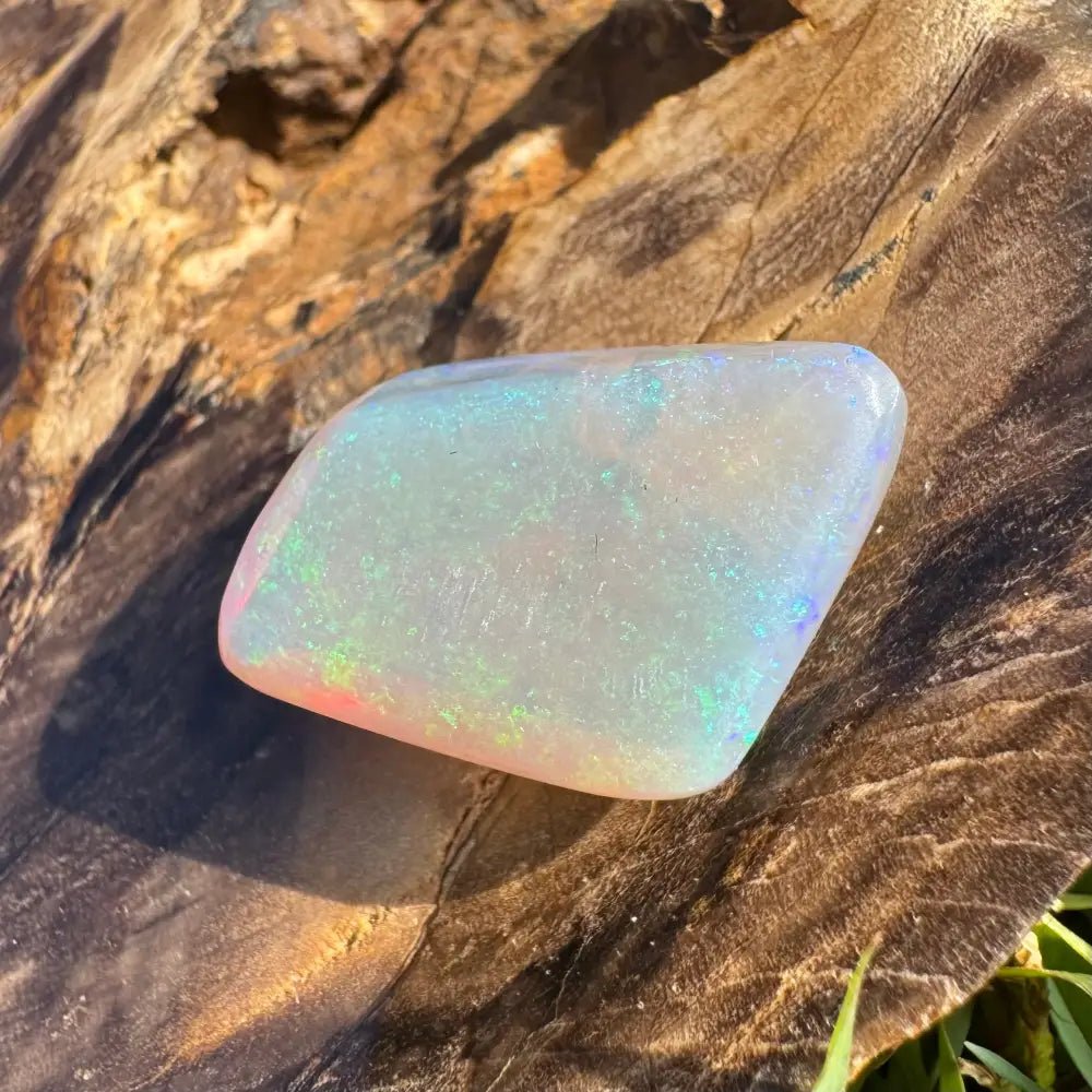 Coober Pedy Crystal Opal 12carat Solid Hand - Cut