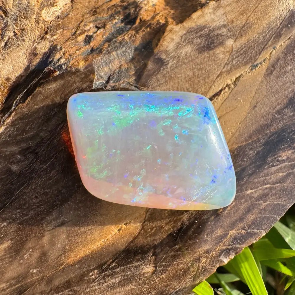 Coober Pedy Crystal Opal 12carat Solid Hand - Cut
