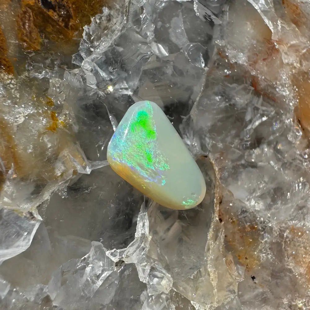 Coober Pedy Crystal Opal 1.4carat Solid Hand - Cut