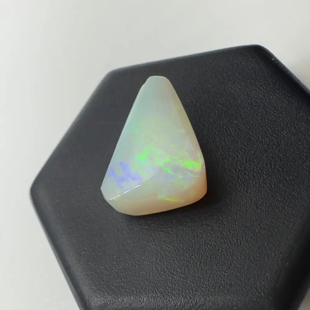 Coober Pedy Crystal Opal 2.2carat Solid Hand - Cut