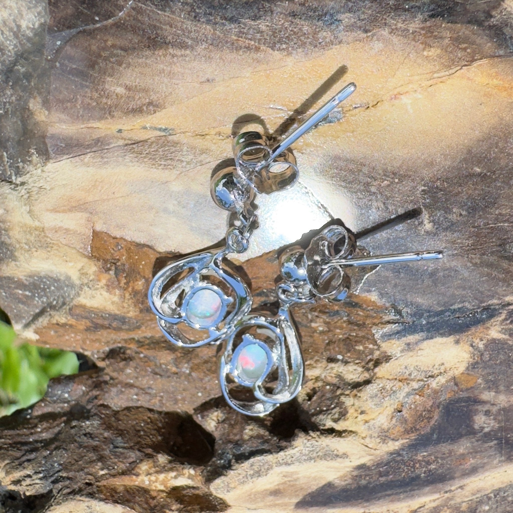 Coober Pedy Light Drop - 0.6ct Coober Pedy Opal 925 Silver Earrings