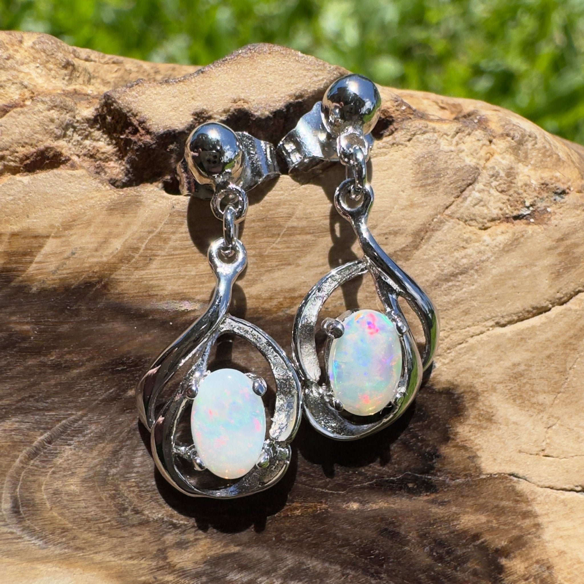 Coober Pedy Light Drop - 0.6ct Coober Pedy Opal 925 Silver Earrings