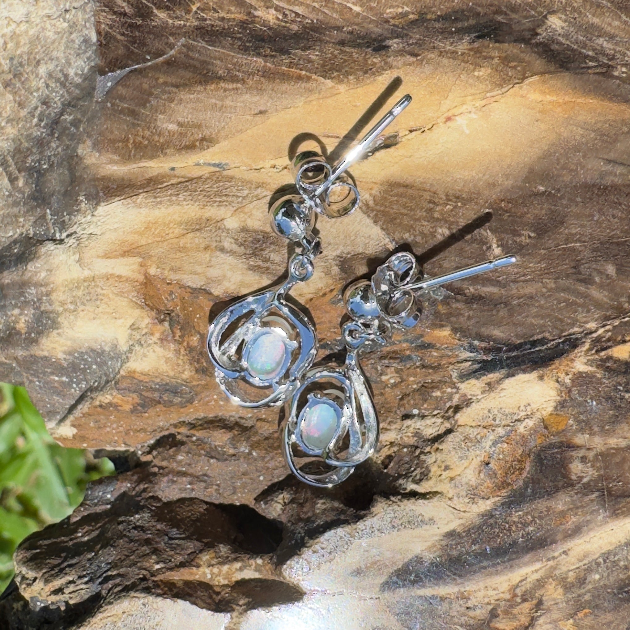 Coober Pedy Light Drop - 0.6ct Coober Pedy Opal 925 Silver Earrings