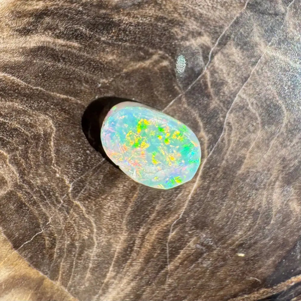 Coober Pedy Opal 0.6carat Solid Hand-Cut