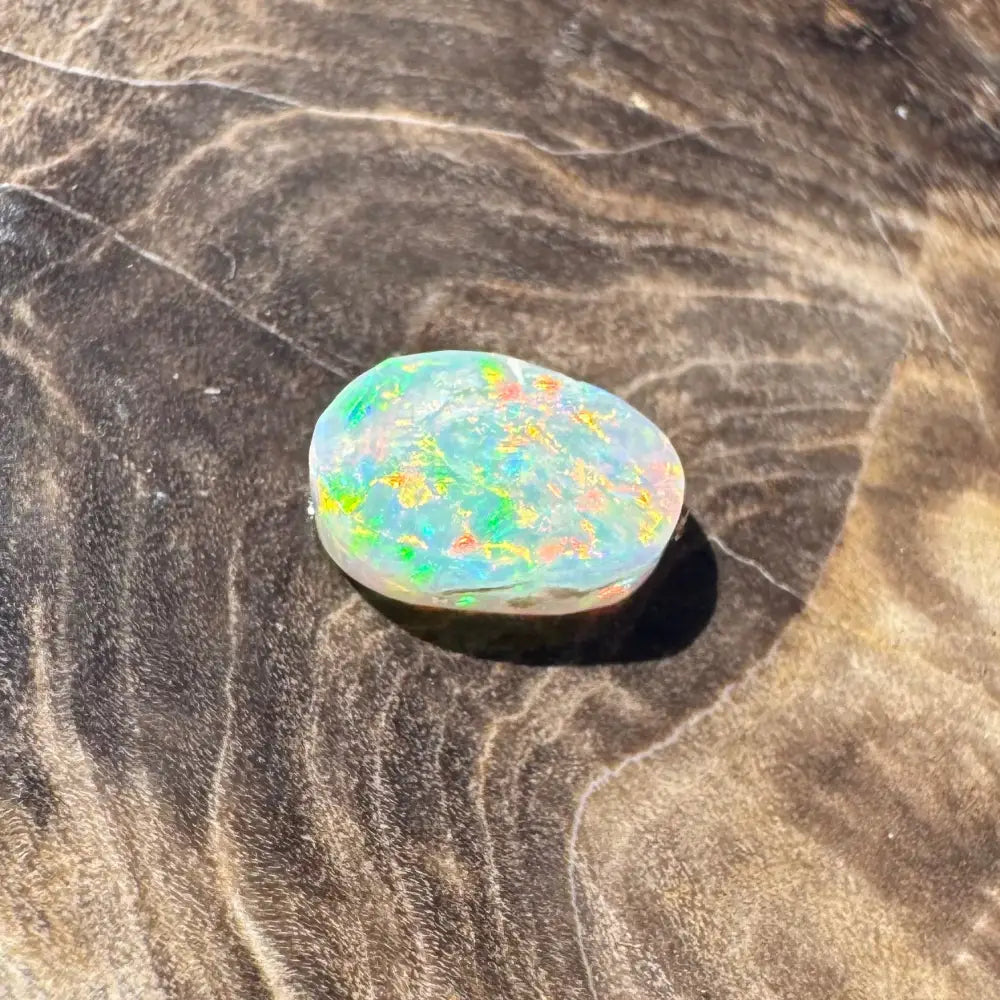 Coober Pedy Opal 0.6carat Solid Hand-Cut