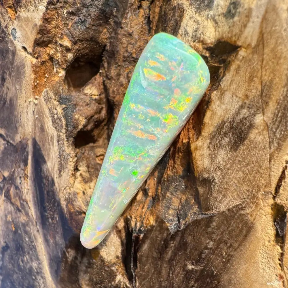 Coober Pedy Opal 10.2carat Solid Hand - Cut