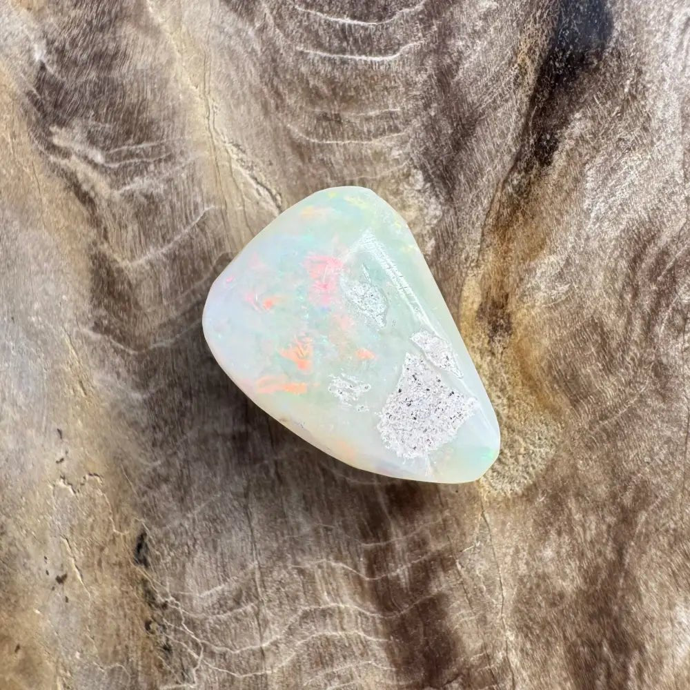 Coober Pedy Opal 3.3carat Solid Hand - Cut