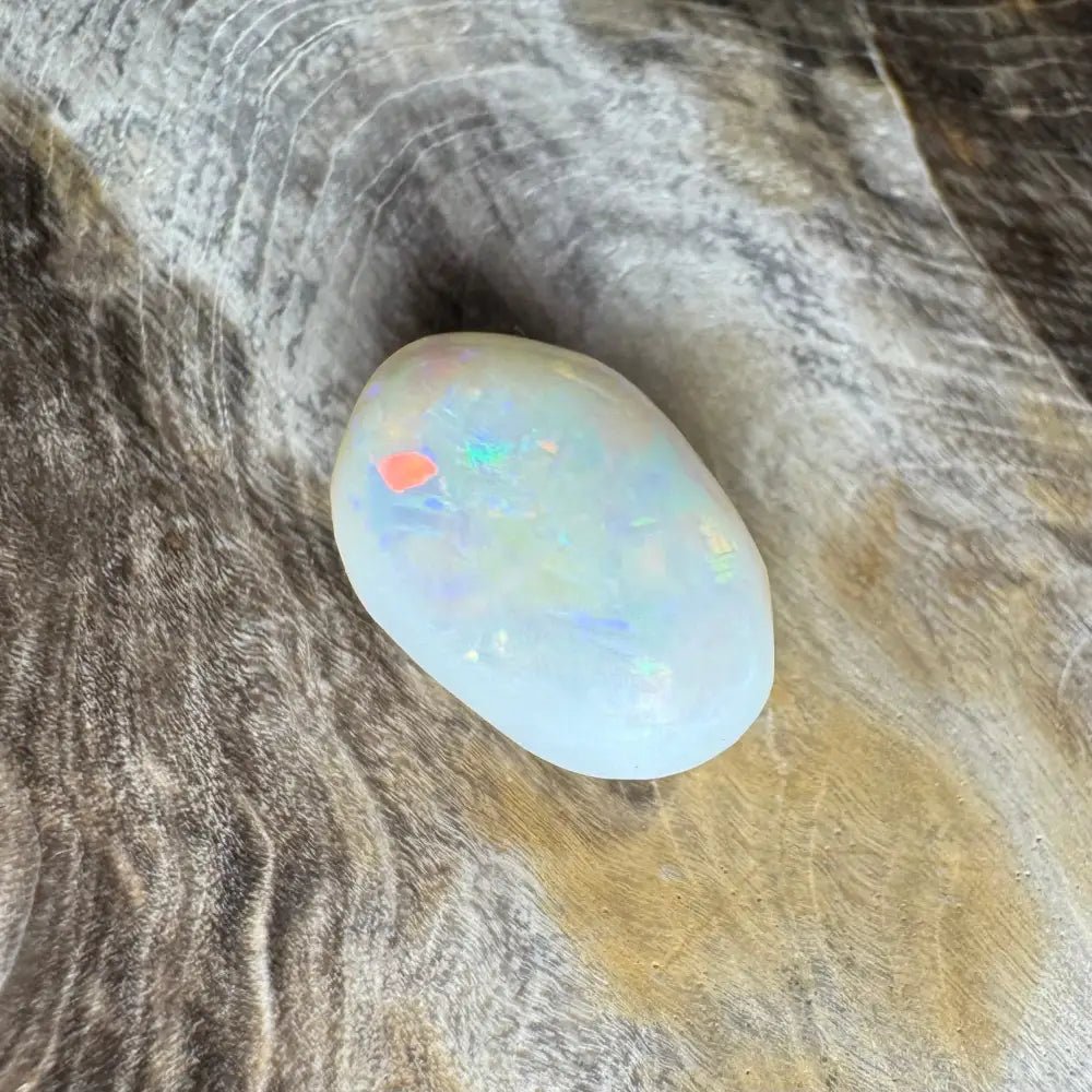 Coober Pedy Opal 4.2carat Solid Hand - Cut