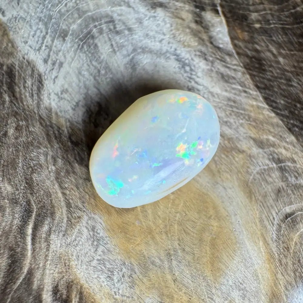 Coober Pedy Opal 4.2carat Solid Hand - Cut